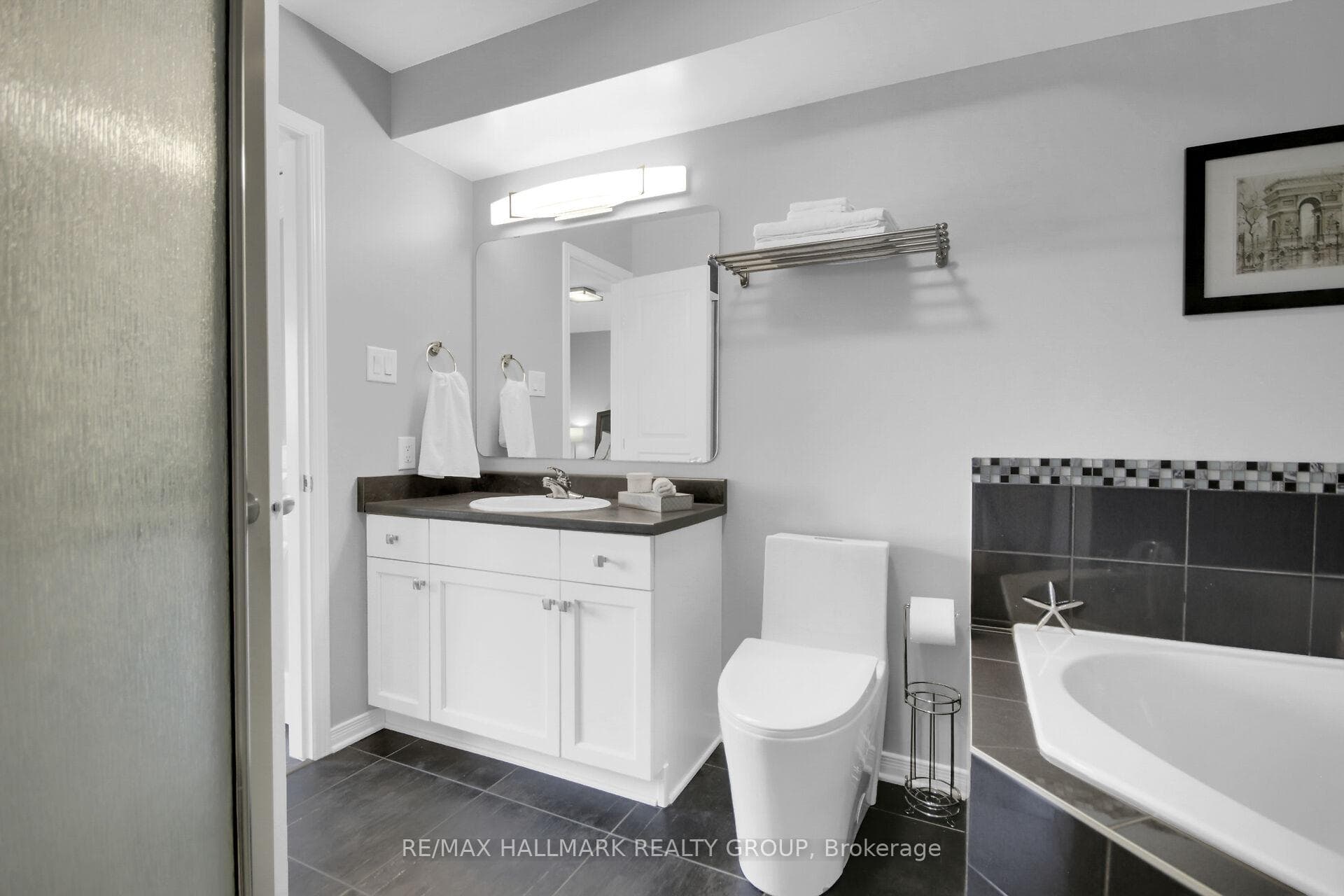 303 Mosaic Private photo 41