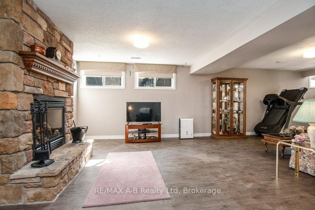25 Baechler Avenue photo 34