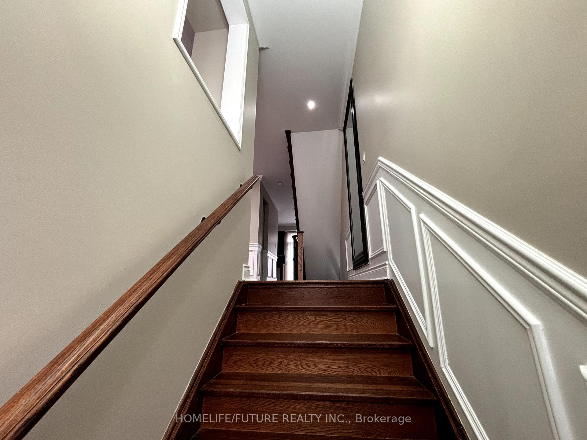 530 Kingston Road Unit 15 photo 26
