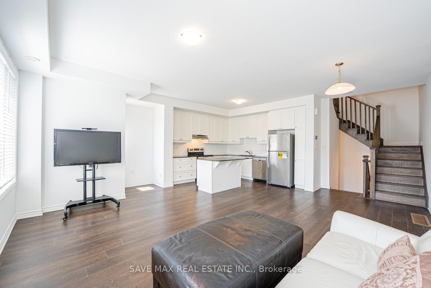 84 Melmar Street photo 8
