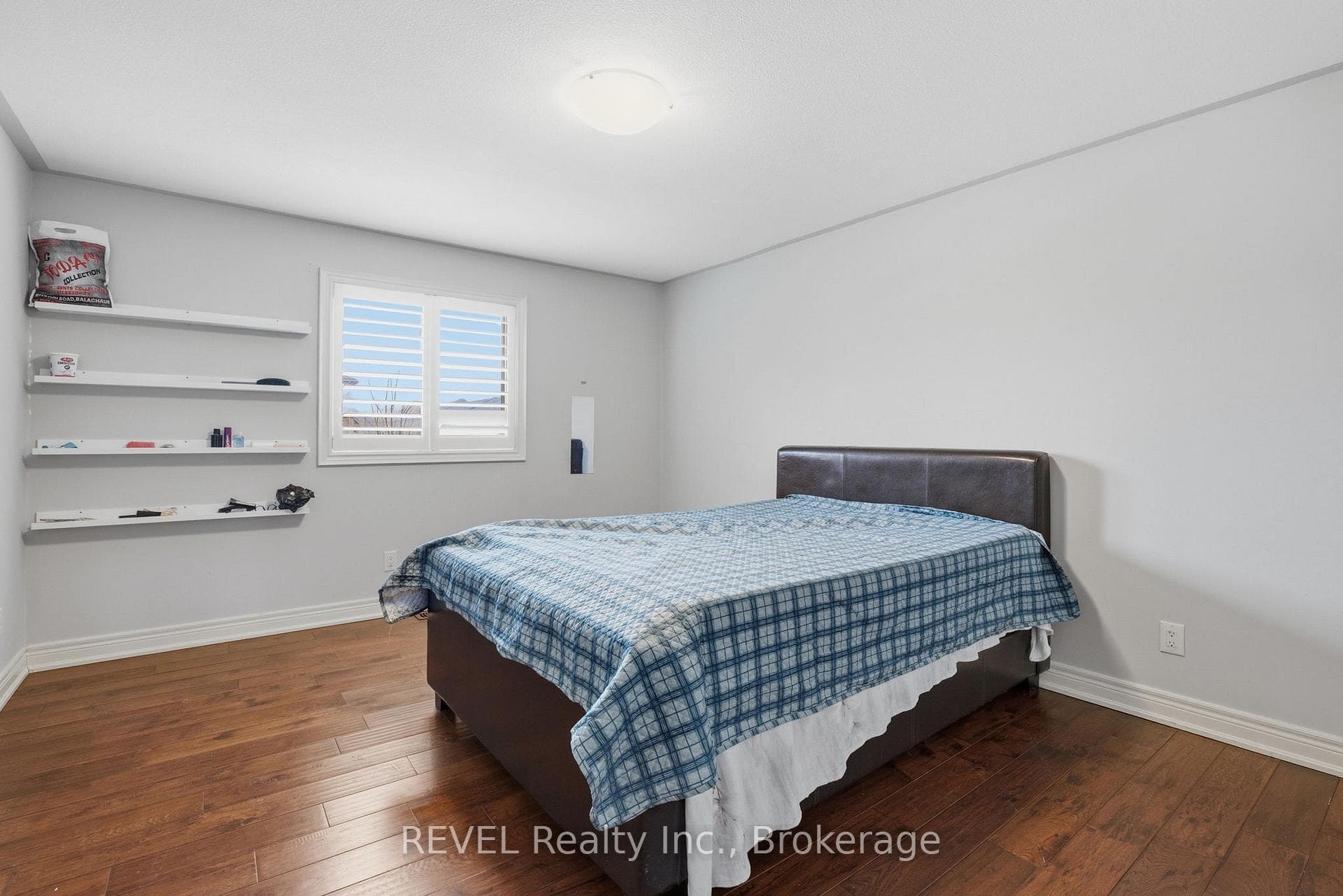 8846 Angie Drive photo 15