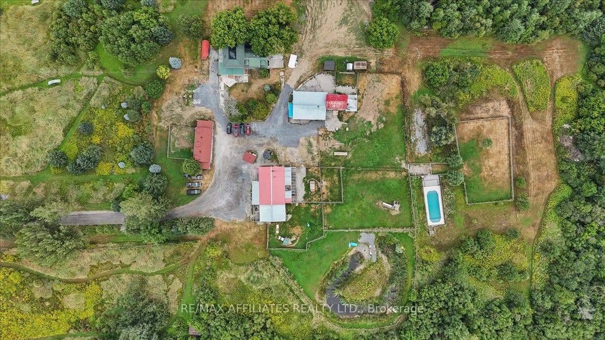 3904 March Road photo 44