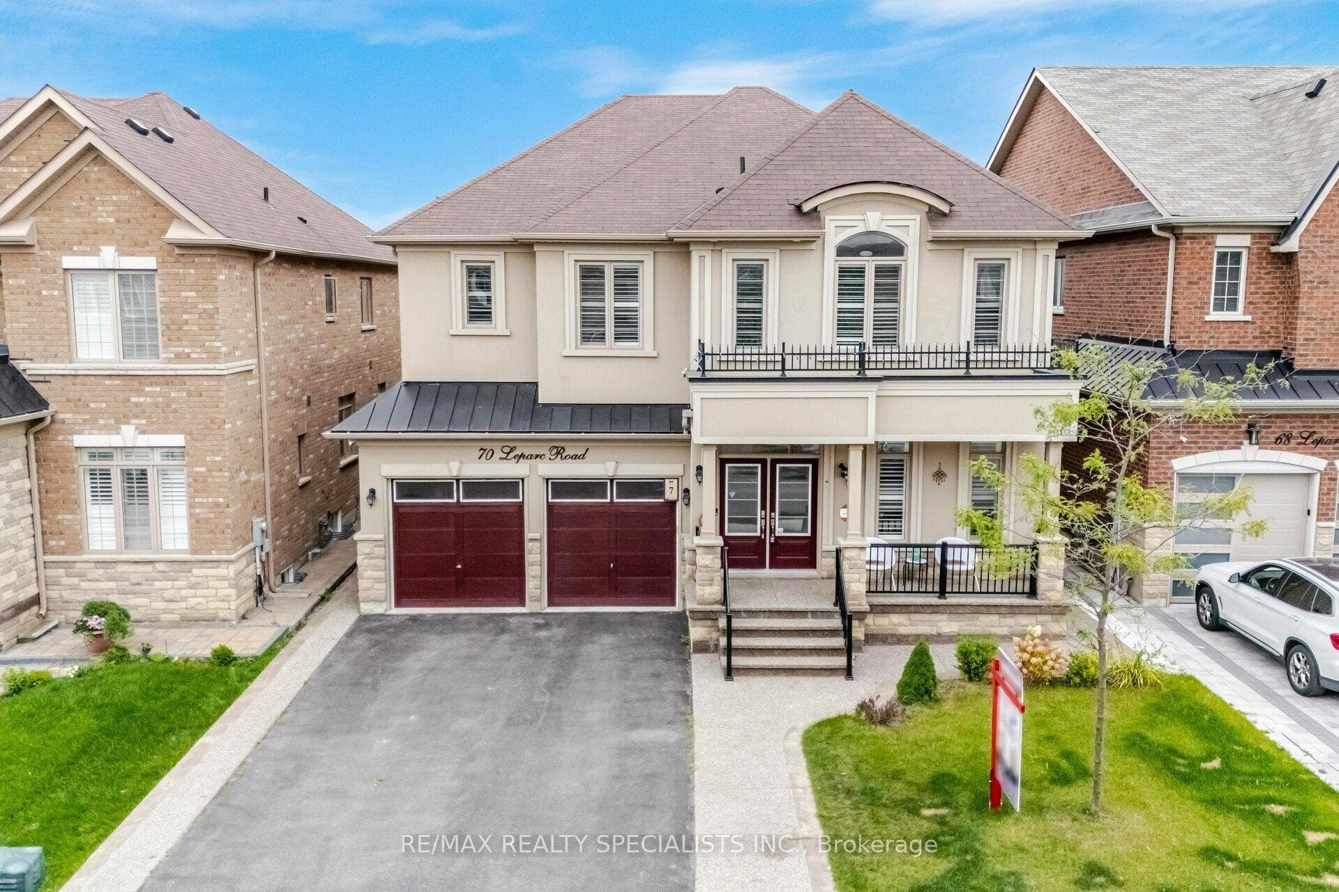 70 Leparc Road photo 2