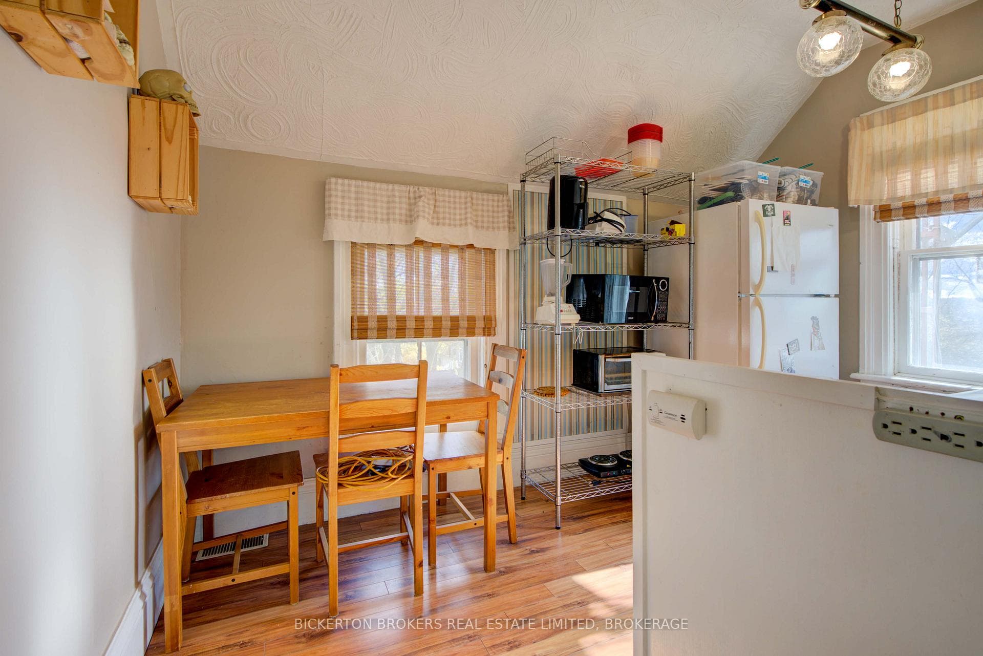 20 Gilbert Street photo 43