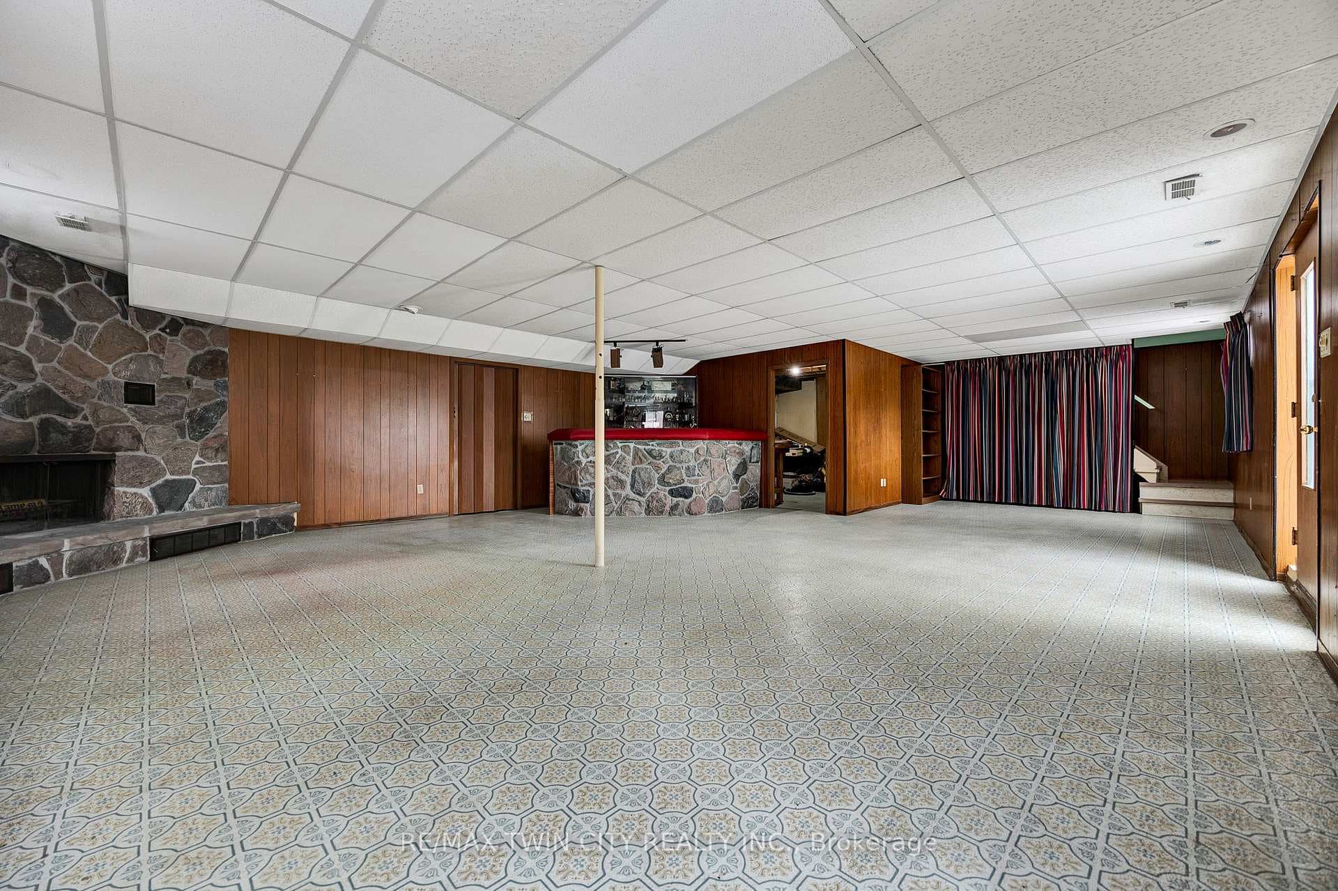 396 Fischer Hallman Road photo 23