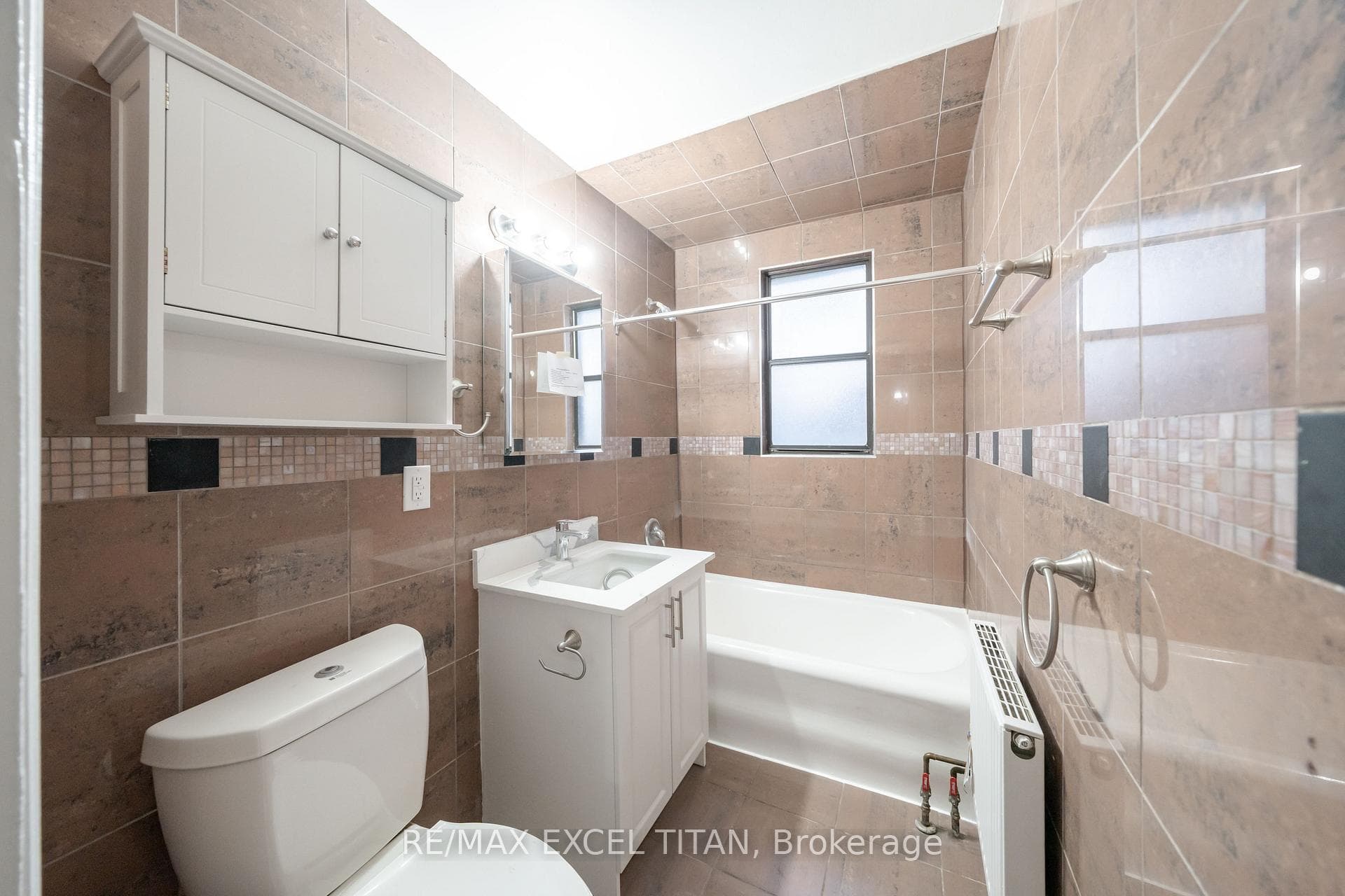 6 Kingston Road Unit 22 photo 9