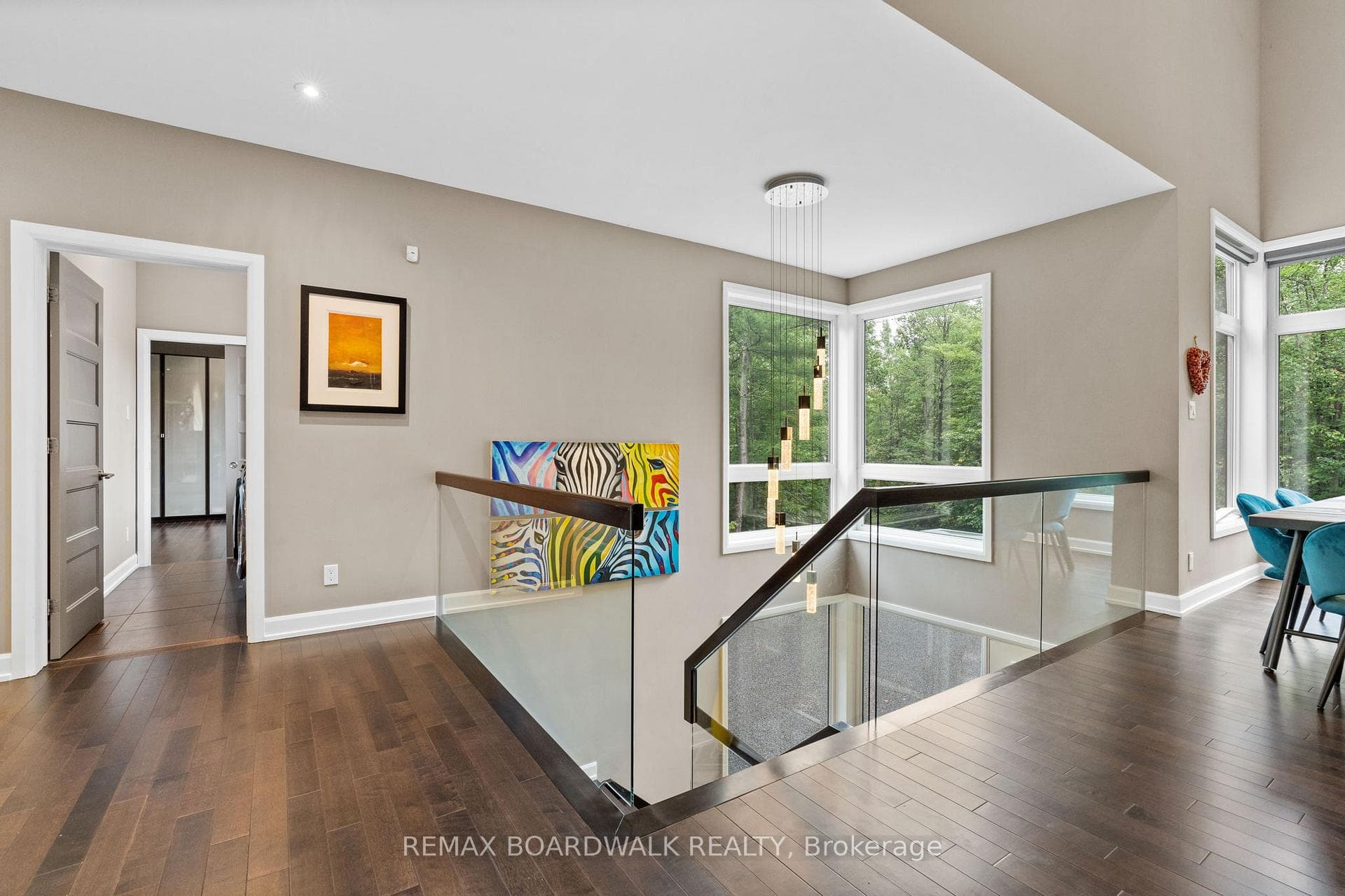 108 EDITH MARGARET Place photo 7