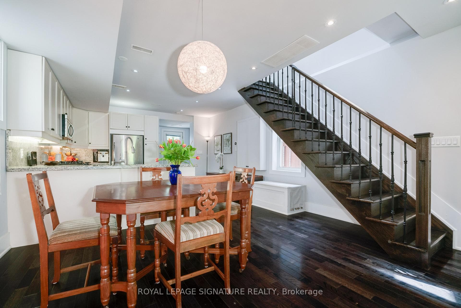 81 1/2 Boultbee Avenue photo 6