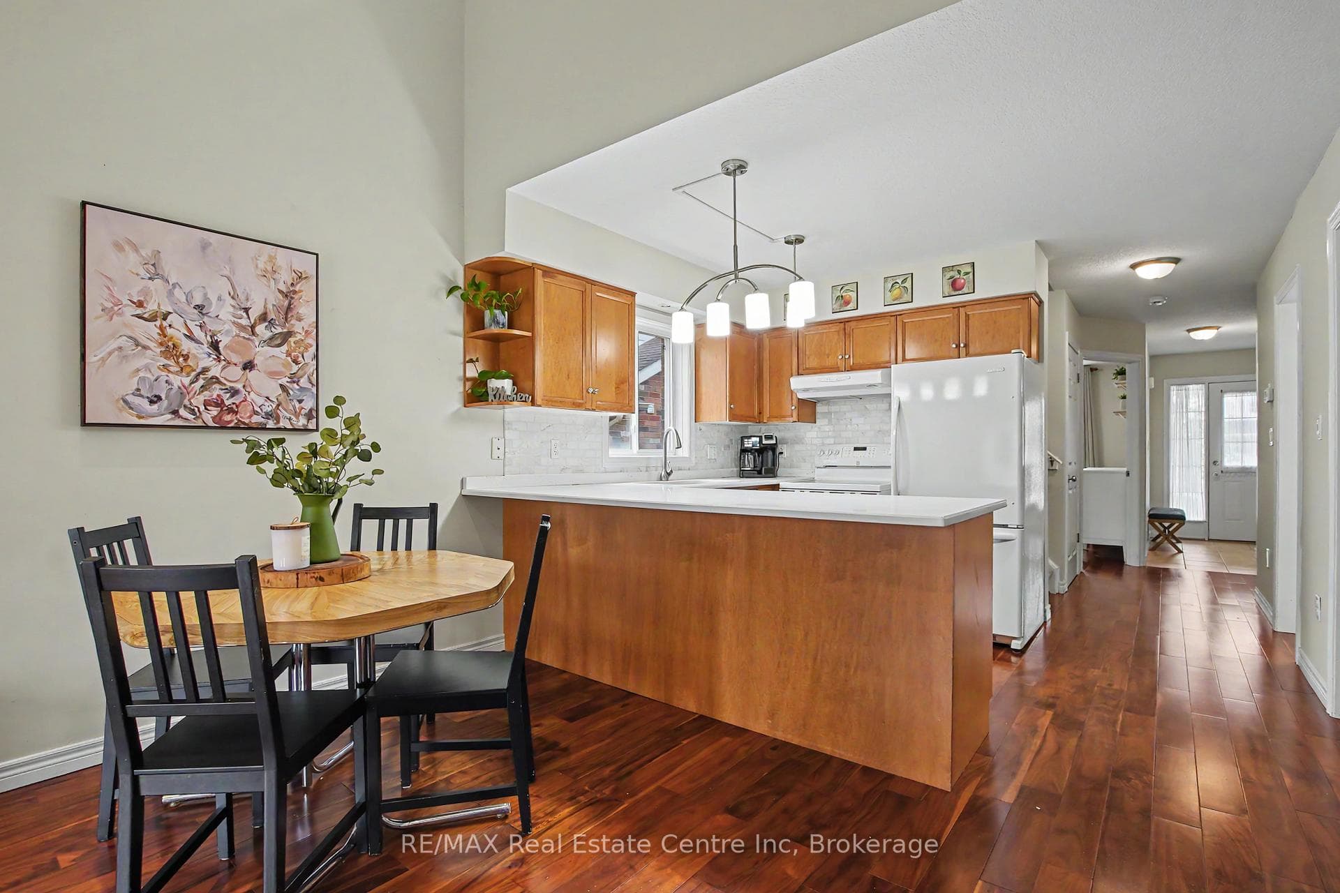 9 Washburn Drive photo 8