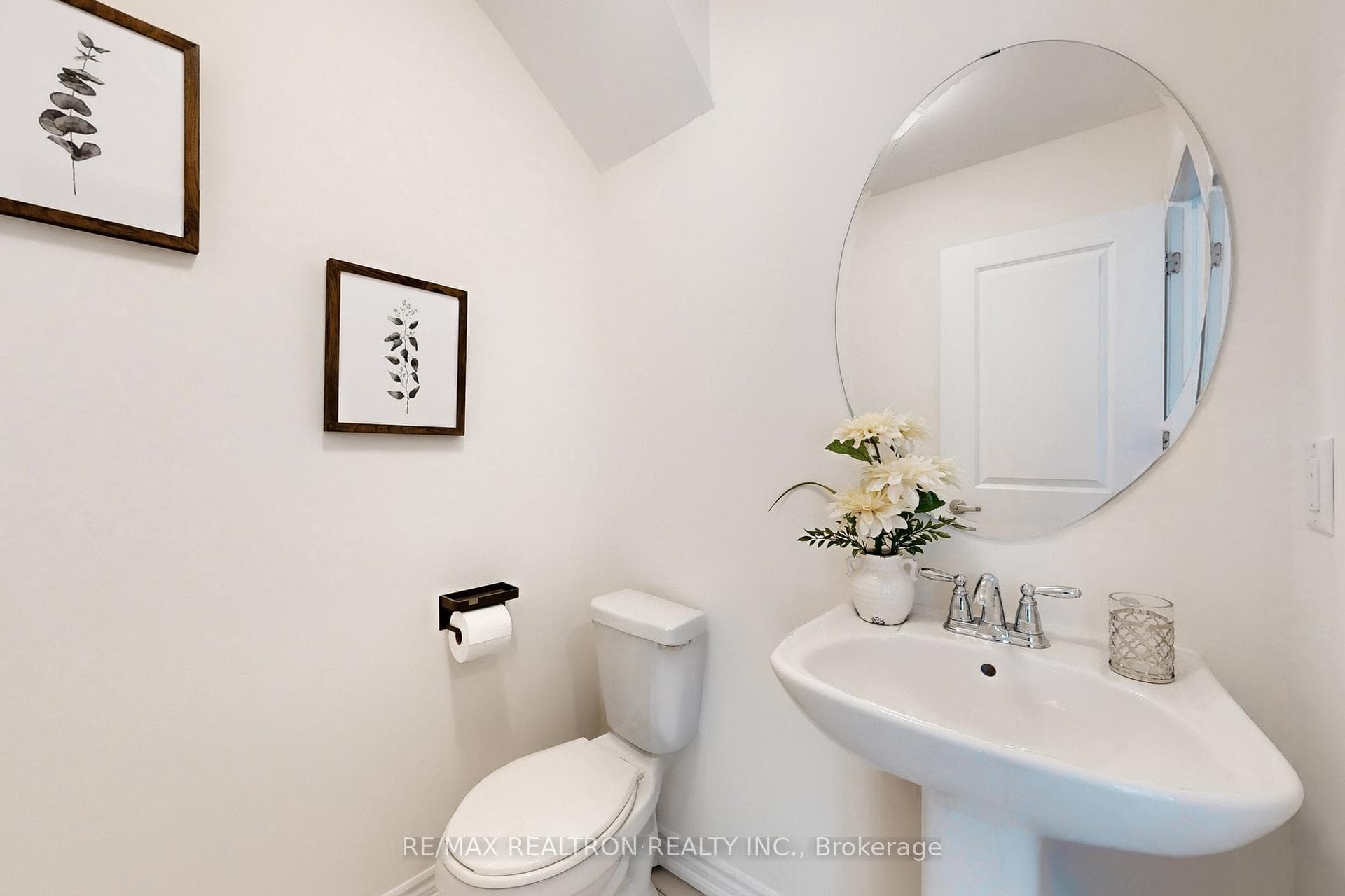 9 Breyworth Road photo 17