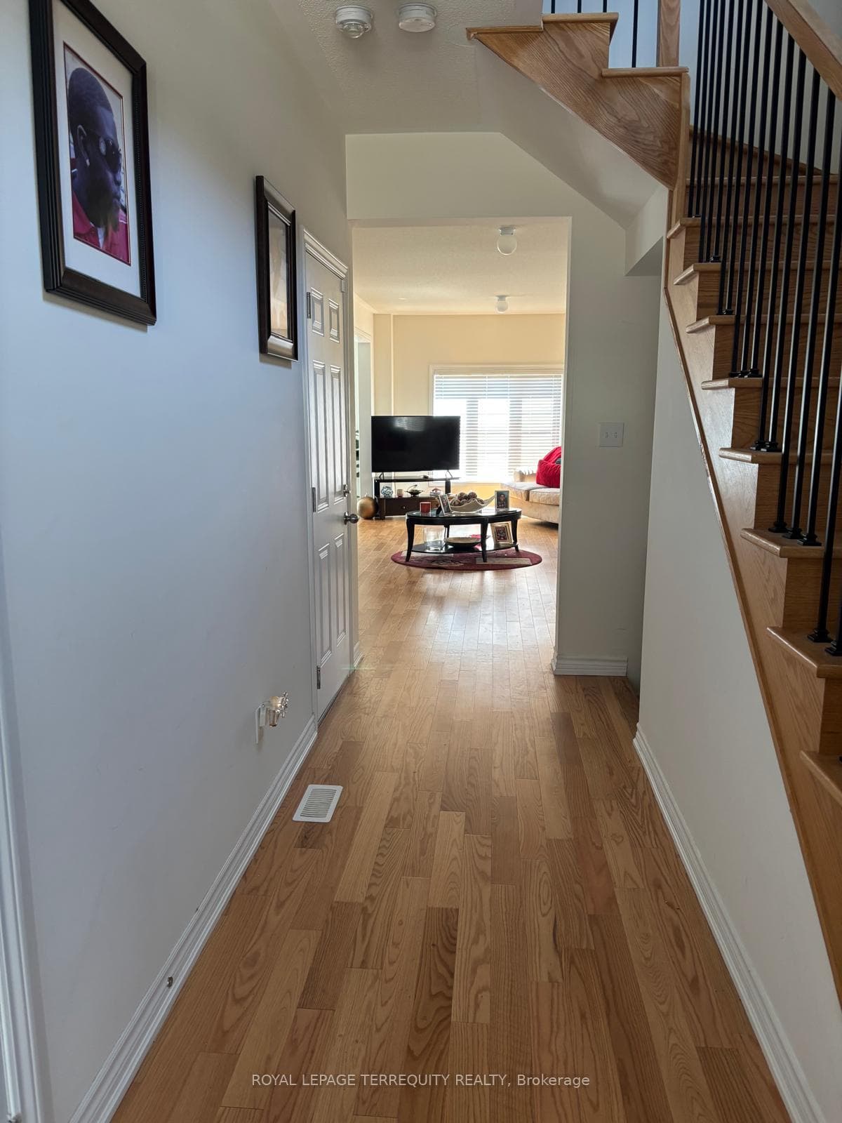 1093 Skyridge Boulevard photo 6