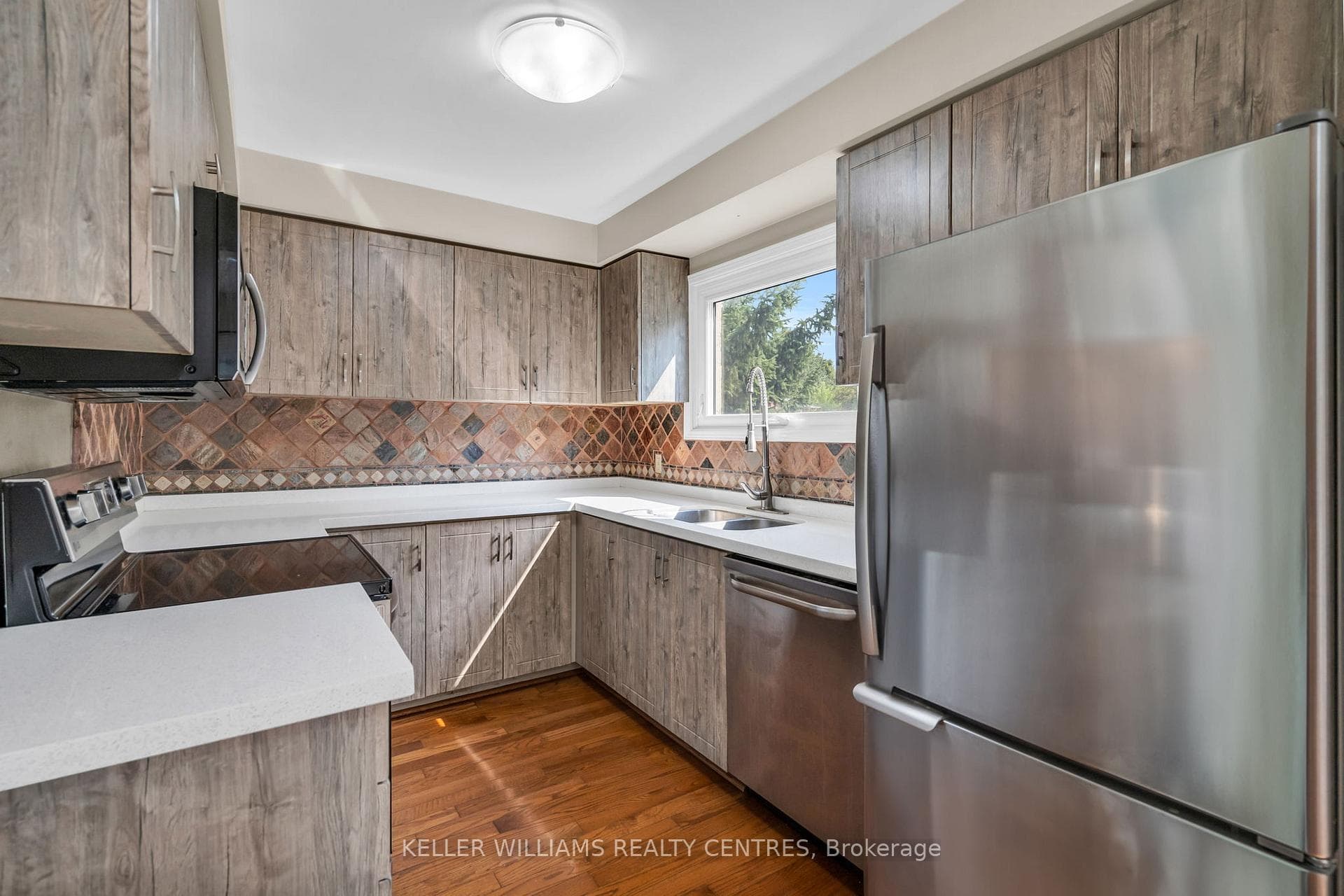 1 Gilbank Drive photo 8
