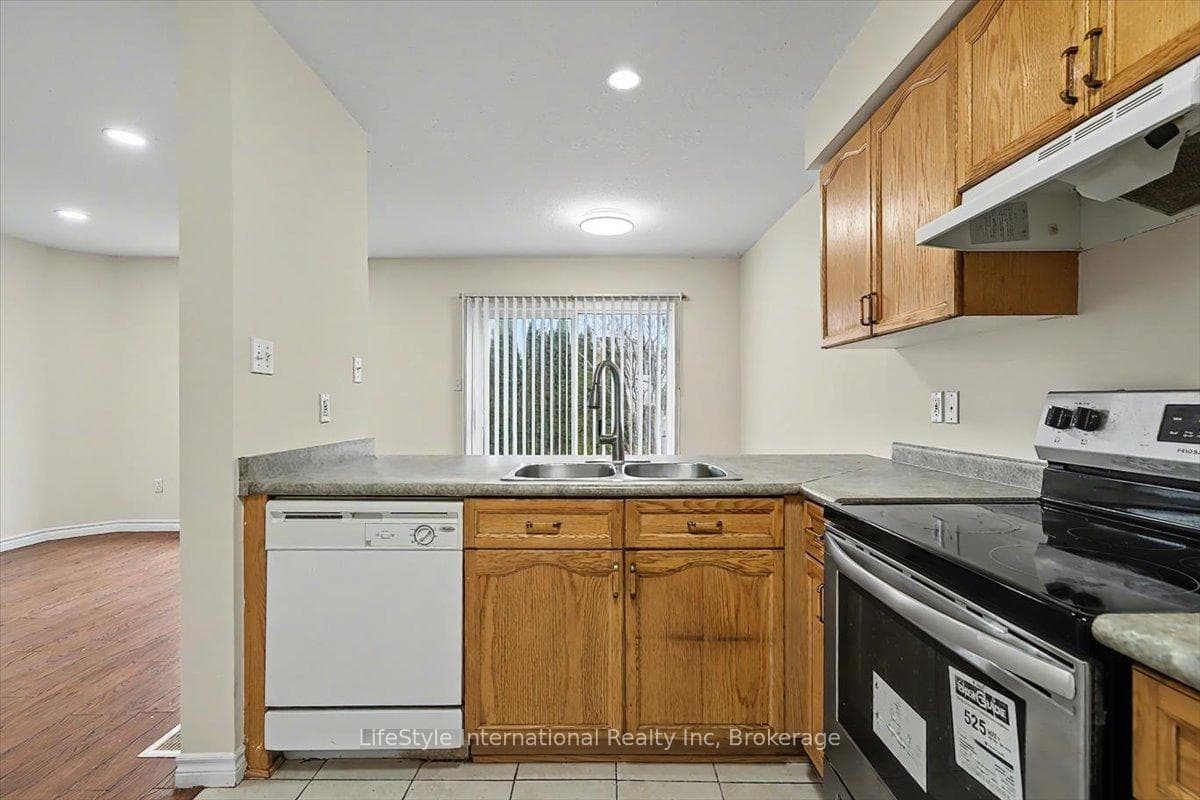 3 Sandcreek Lane photo 12