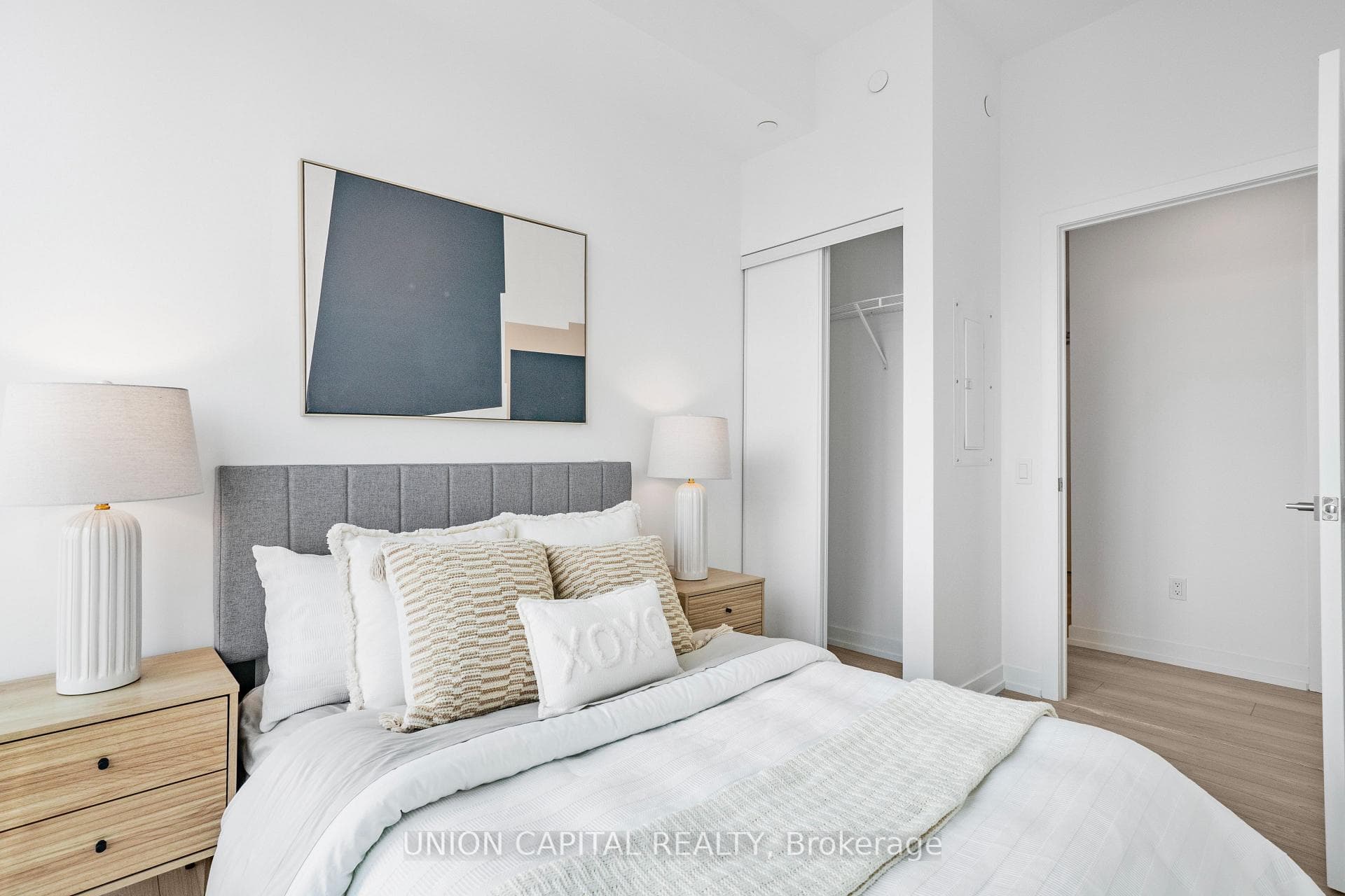 82 Dalhousie Street Unit 3517 photo 17