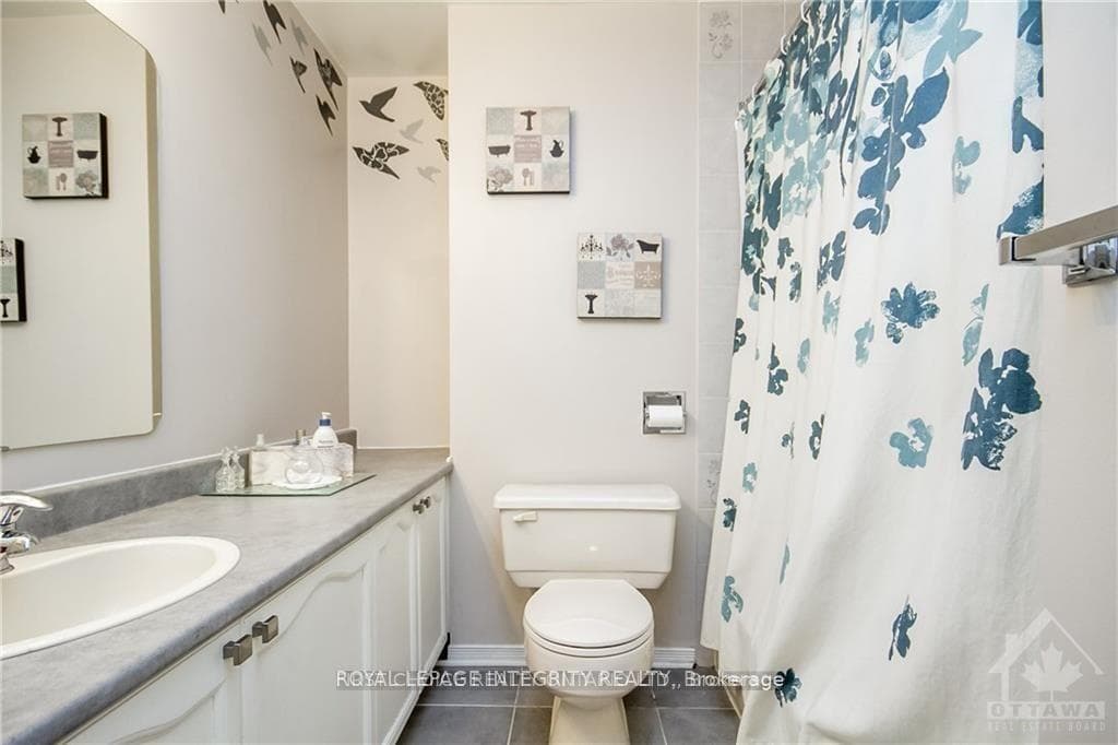 15 PETERSON Place photo 23