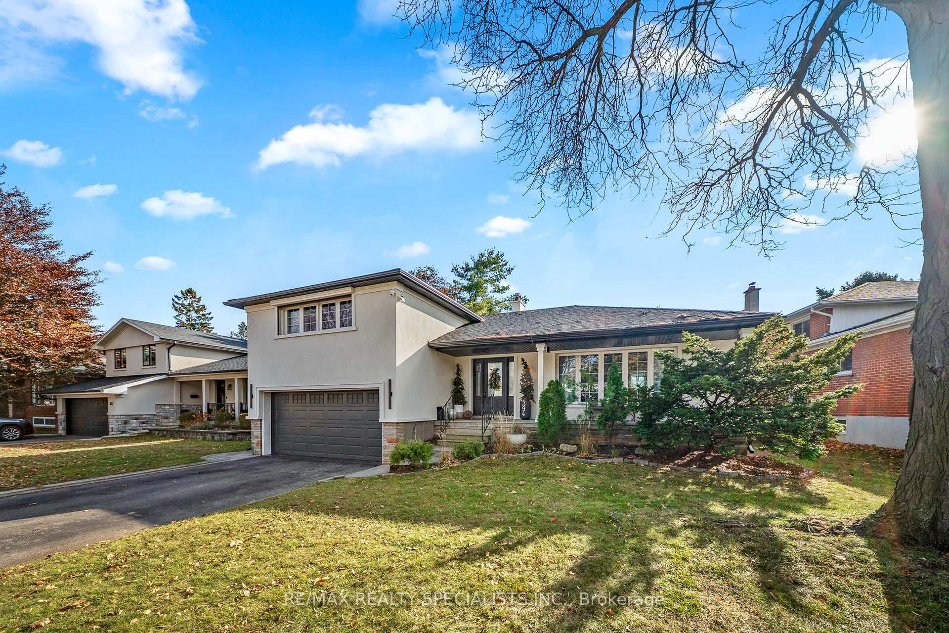 394 Tedwyn Drive photo 1