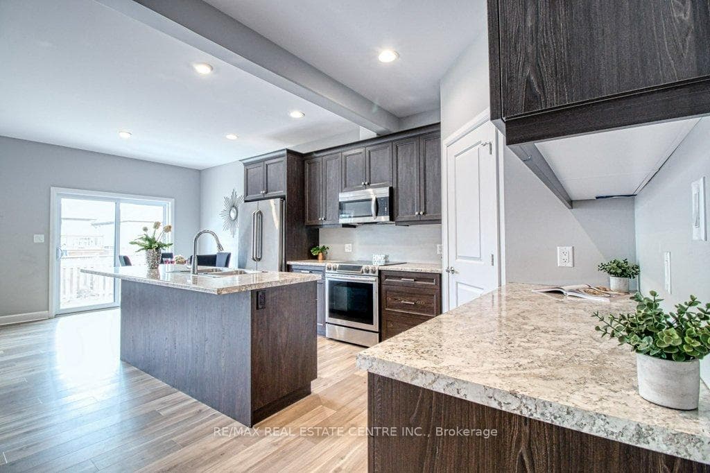 104 Arrowhead Lane photo 5
