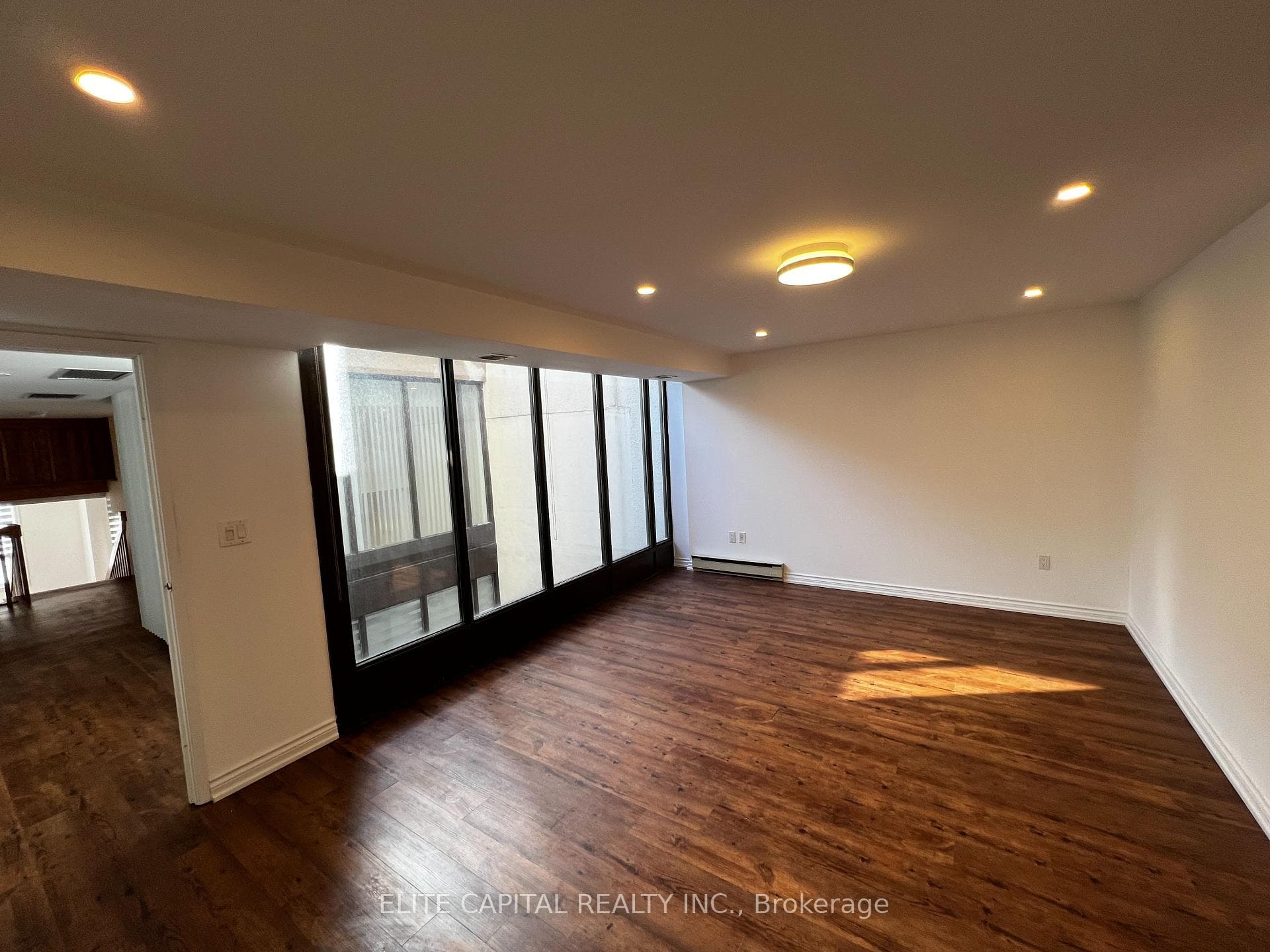 38 Granby Street photo 14