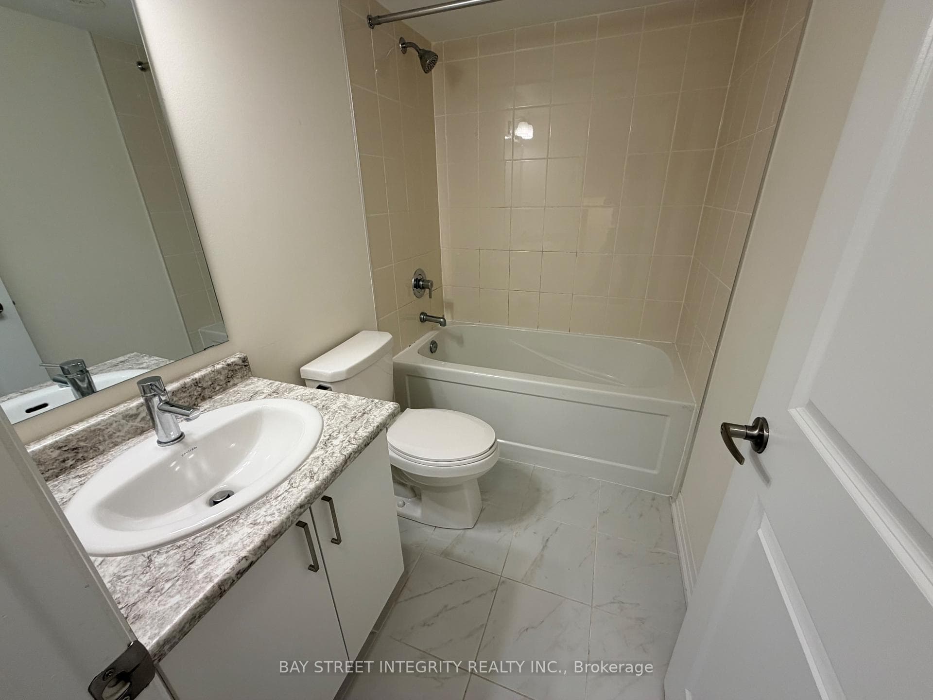 30 Liben Way Unit 16 photo 7