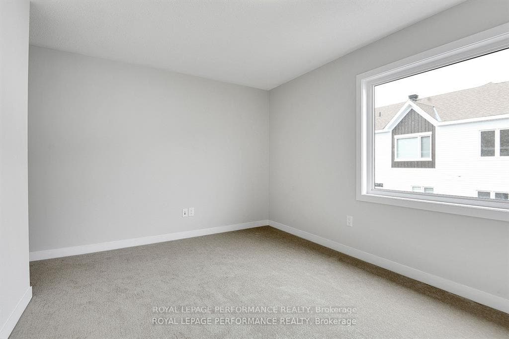 254 FALSETTO Street photo 14