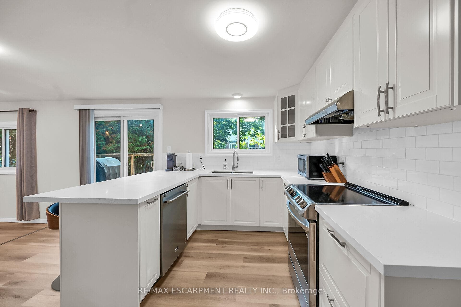 494 Kortright Road photo 14
