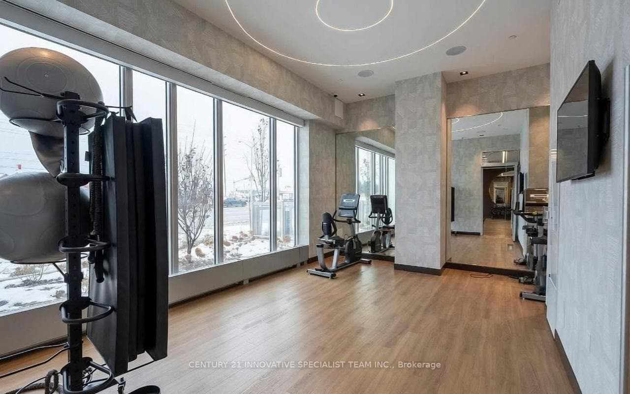 412 Silver Maple Road Unit 610 photo 7