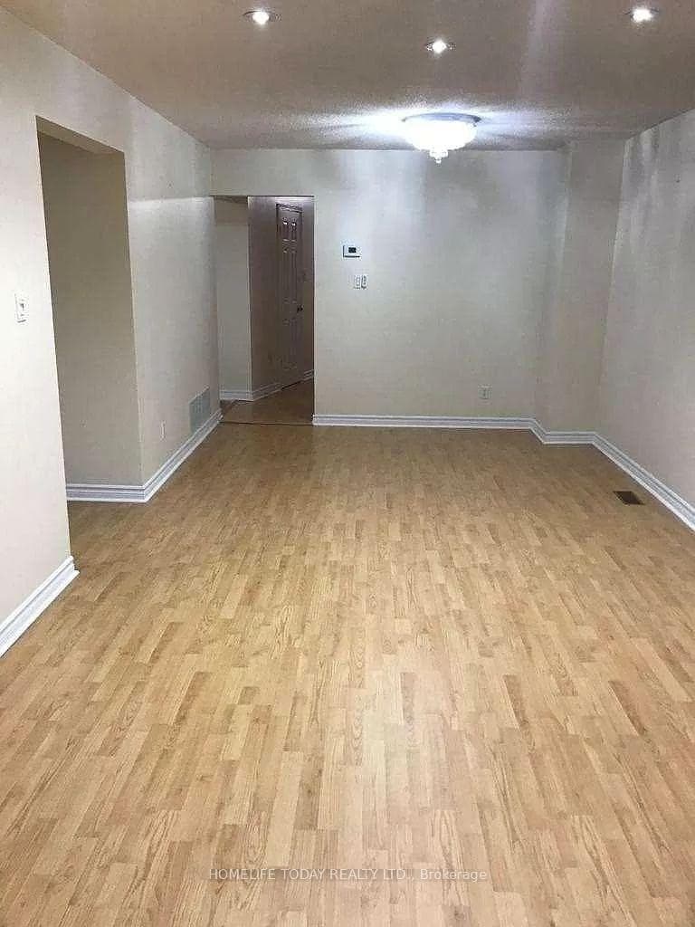 72 Brimstone Crescent Unit Main photo 3