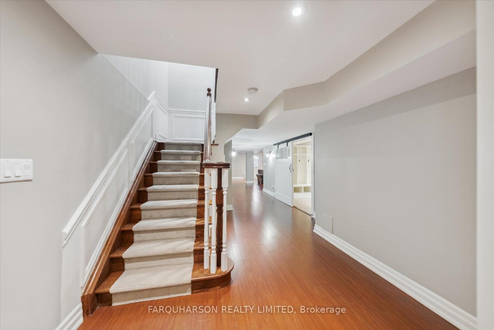 50 Lloyd Street photo 20