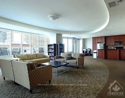 242 RIDEAU Street Unit 1804 photo 16