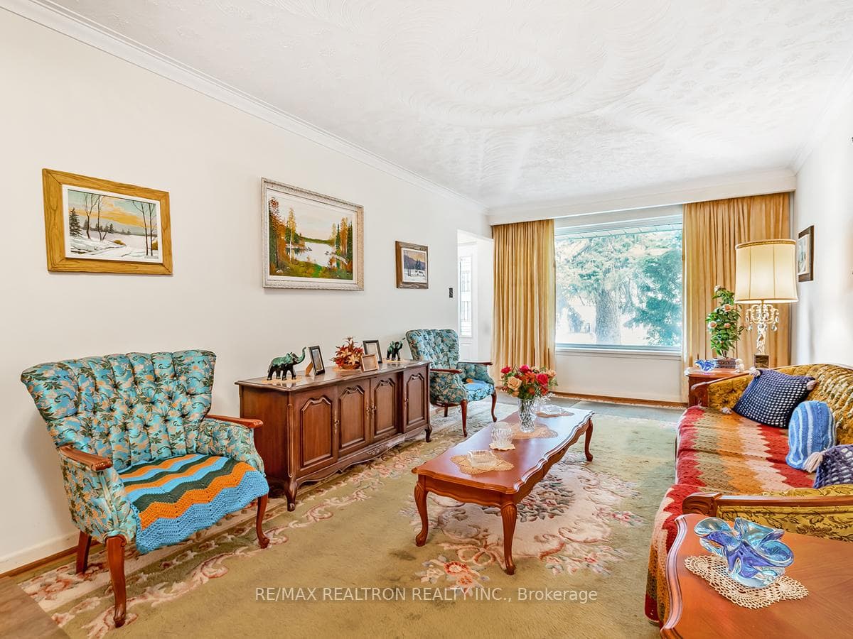 30 Santa Barbara Road photo 7