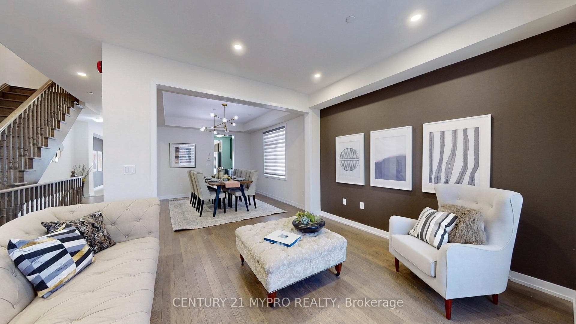 10 Cafaro Lane photo 1