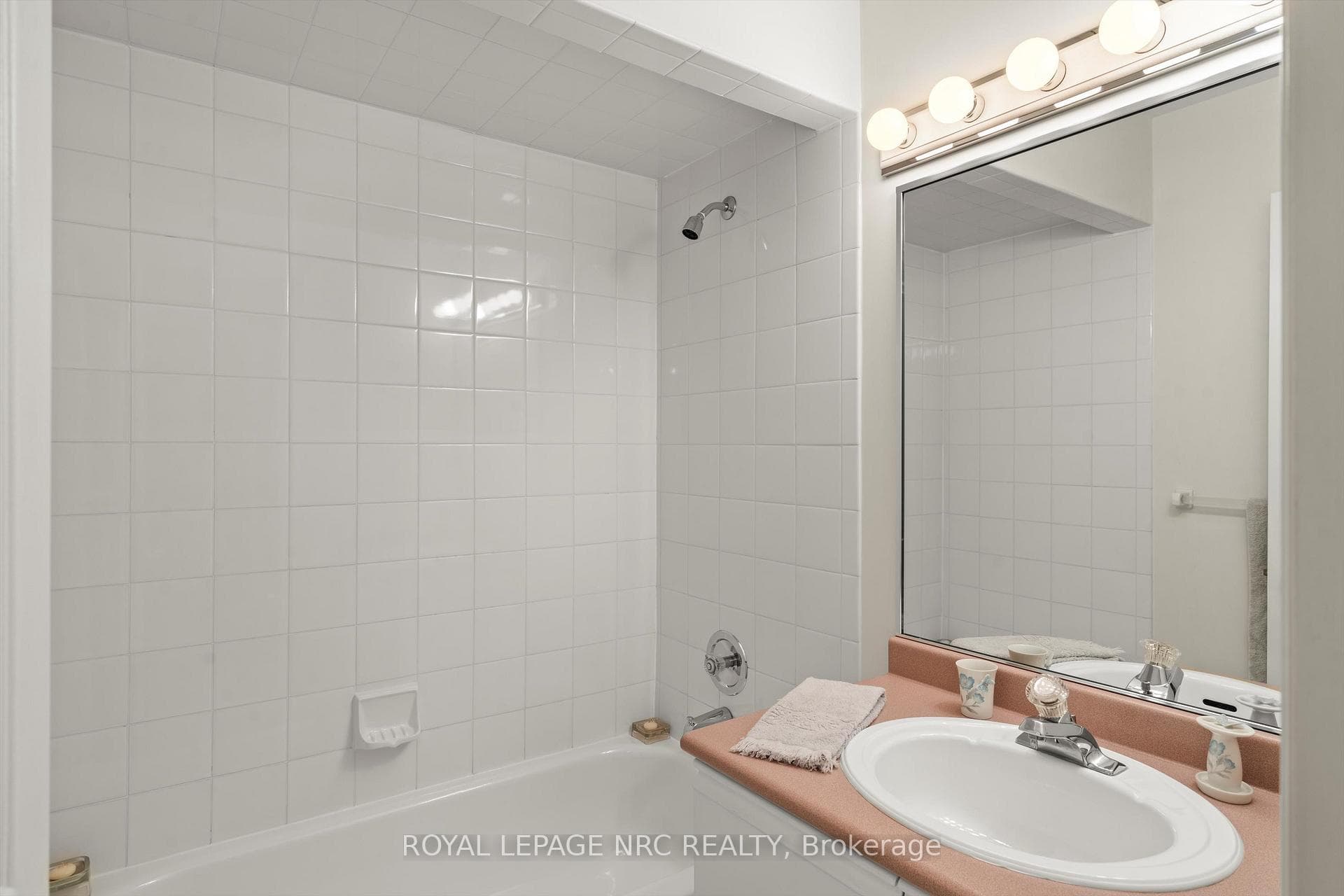 Separate Upper Bath!
