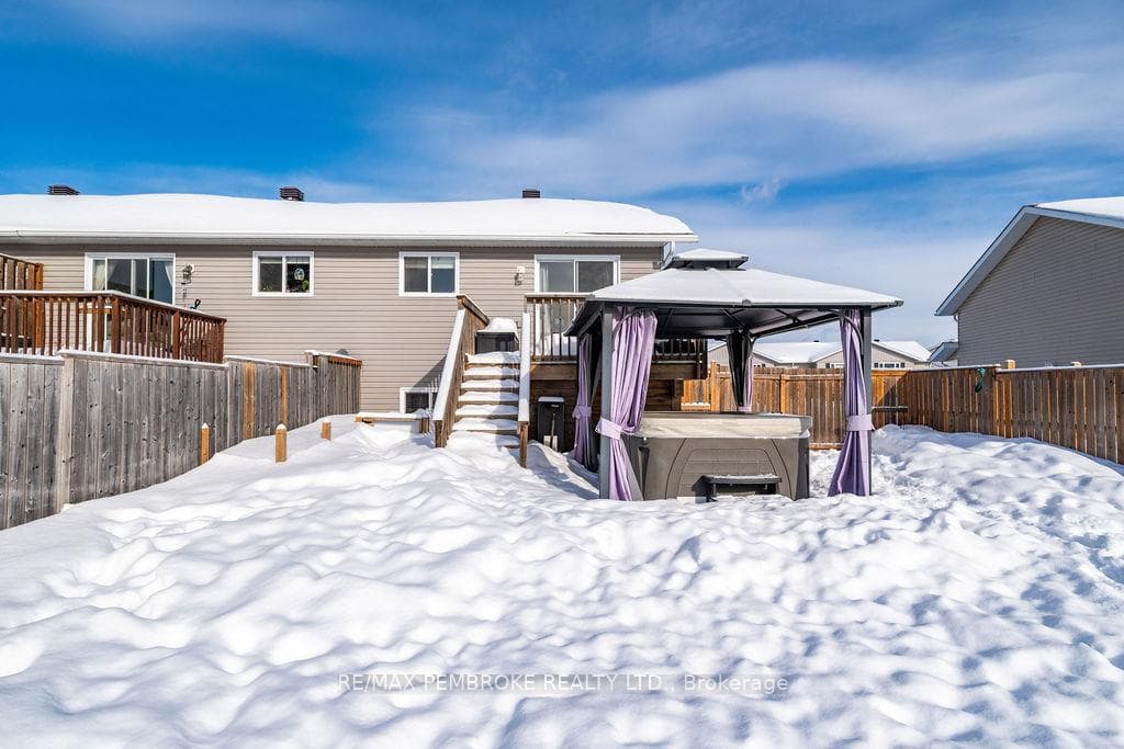 11 William Thomas Drive photo 36