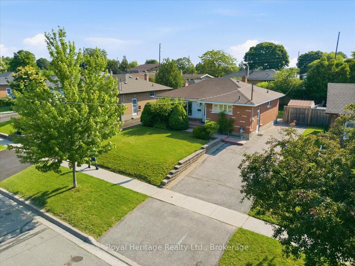 413 Elizabeth Street photo 49