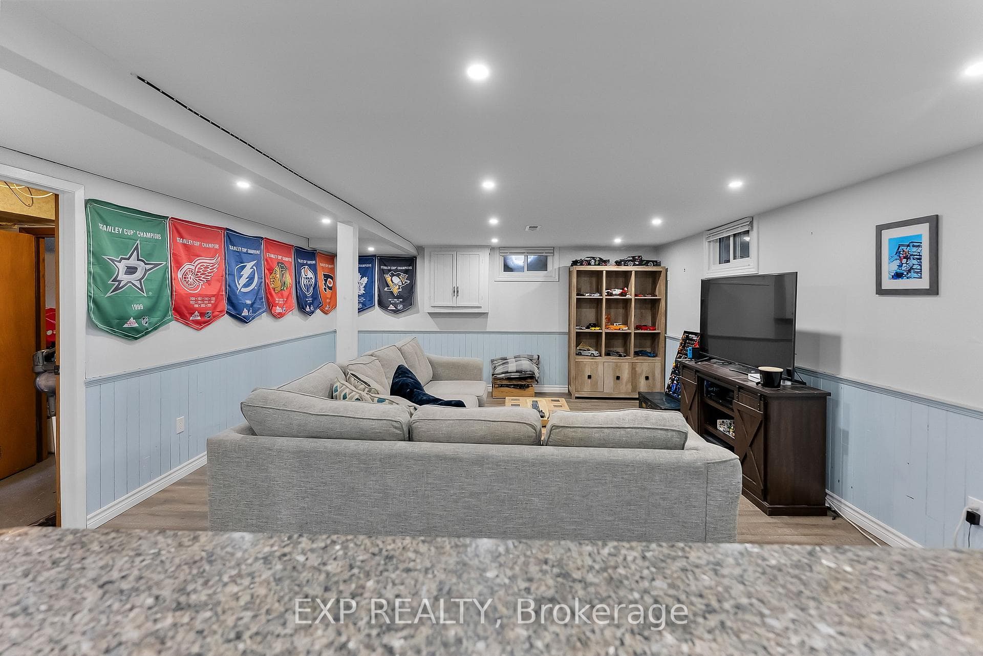 147 Loyalist Drive photo 23