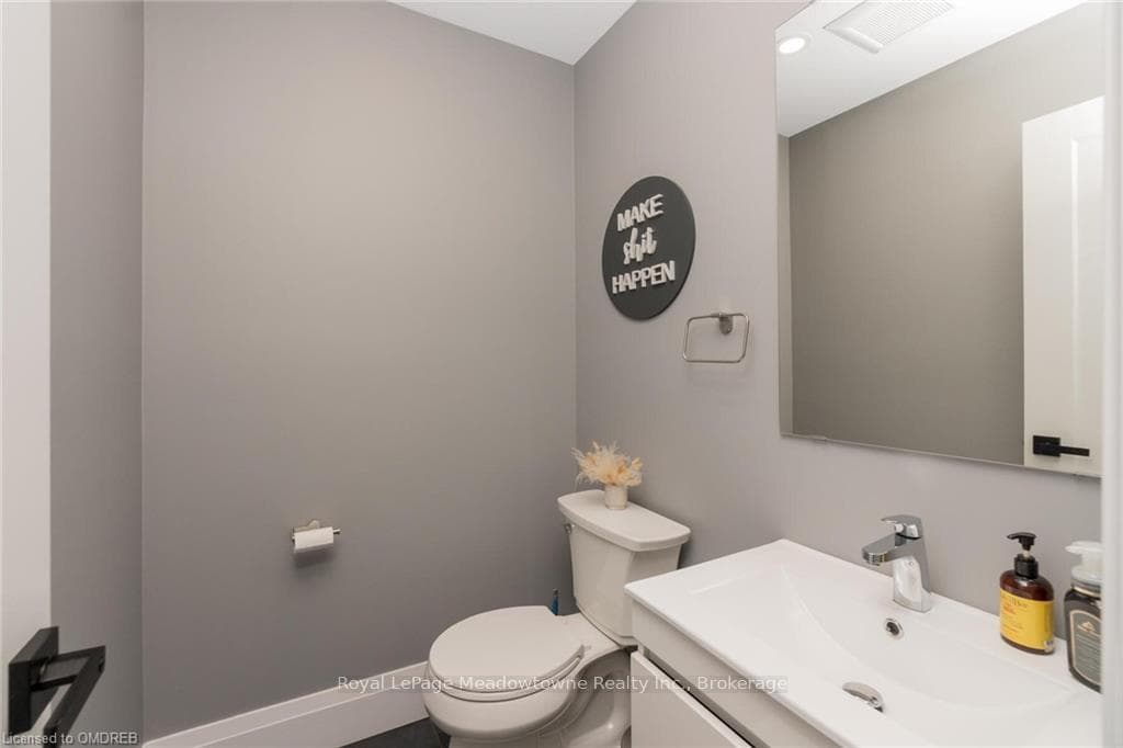 255 MCDONALD Boulevard photo 18