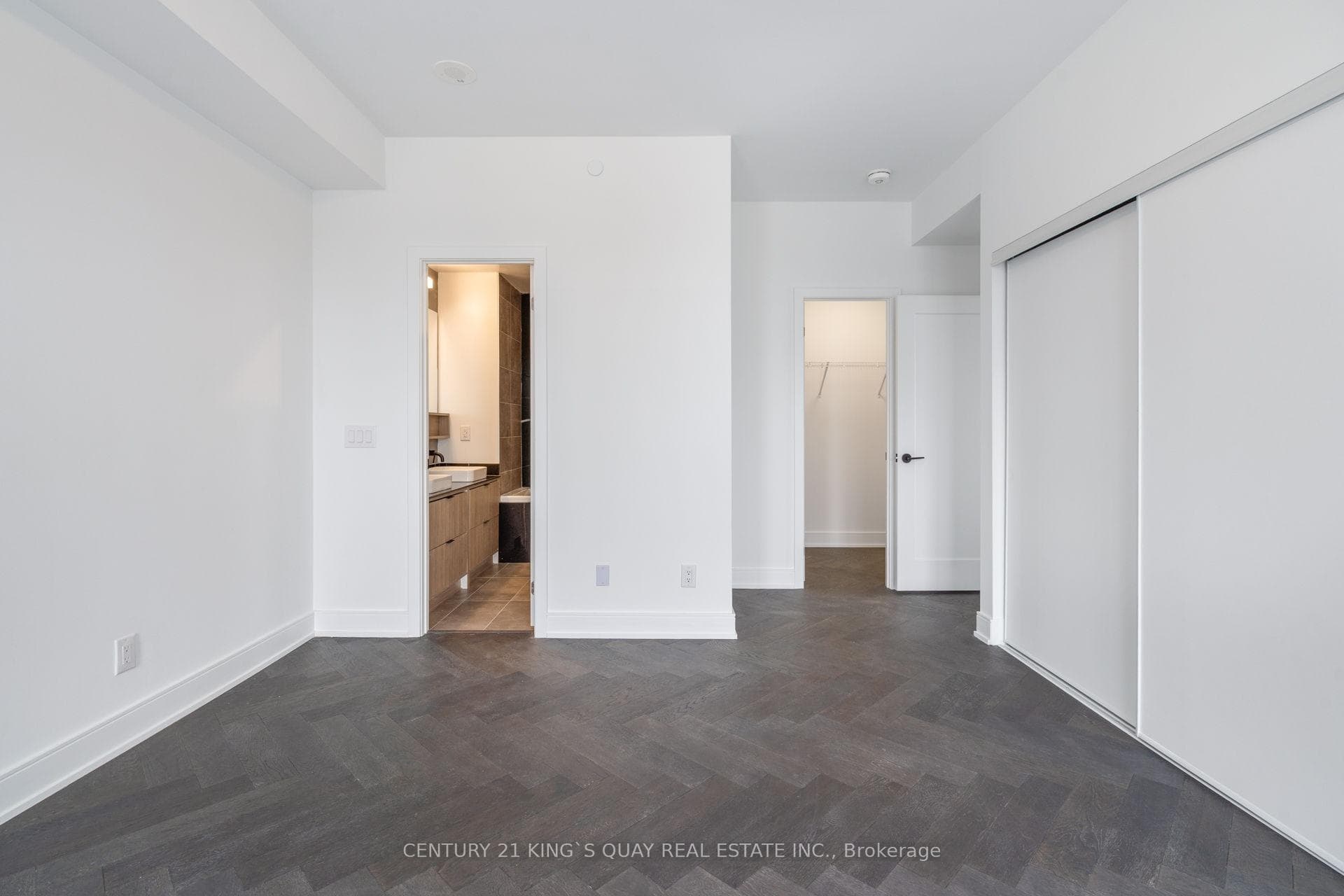 8888 Yonge Street Unit 1004 photo 17