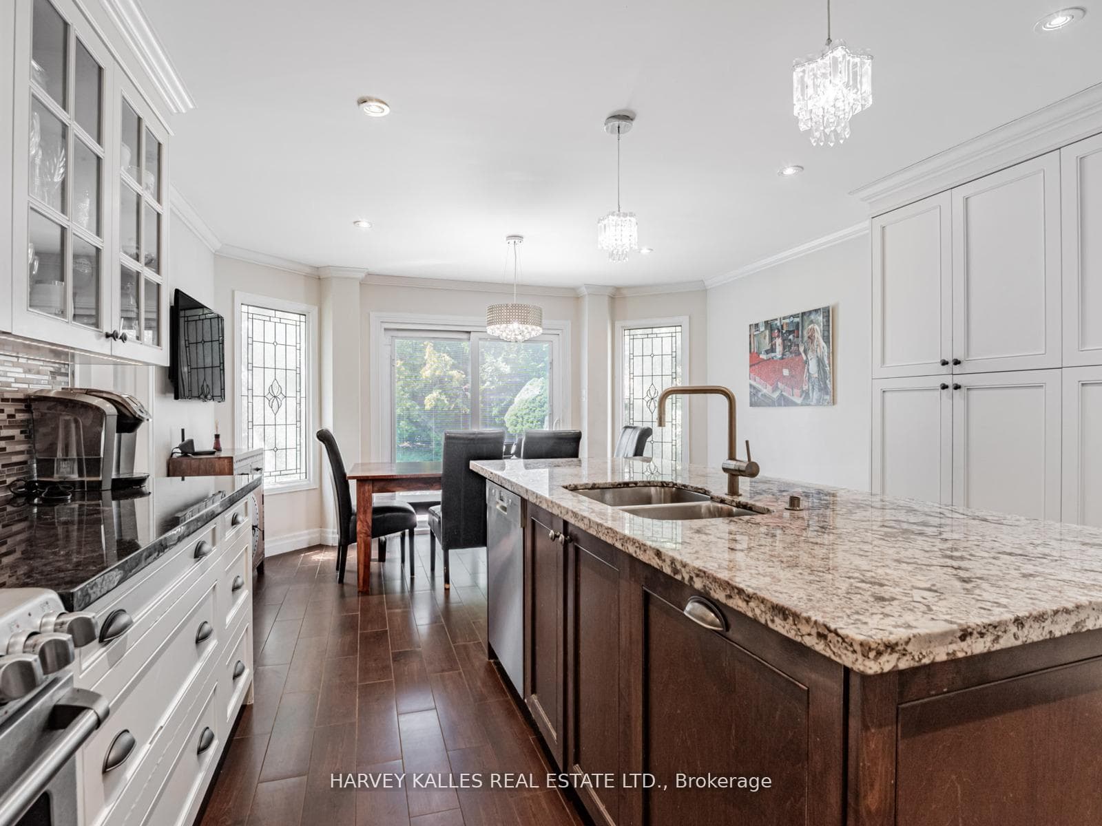 85 Franmore Circle photo 17