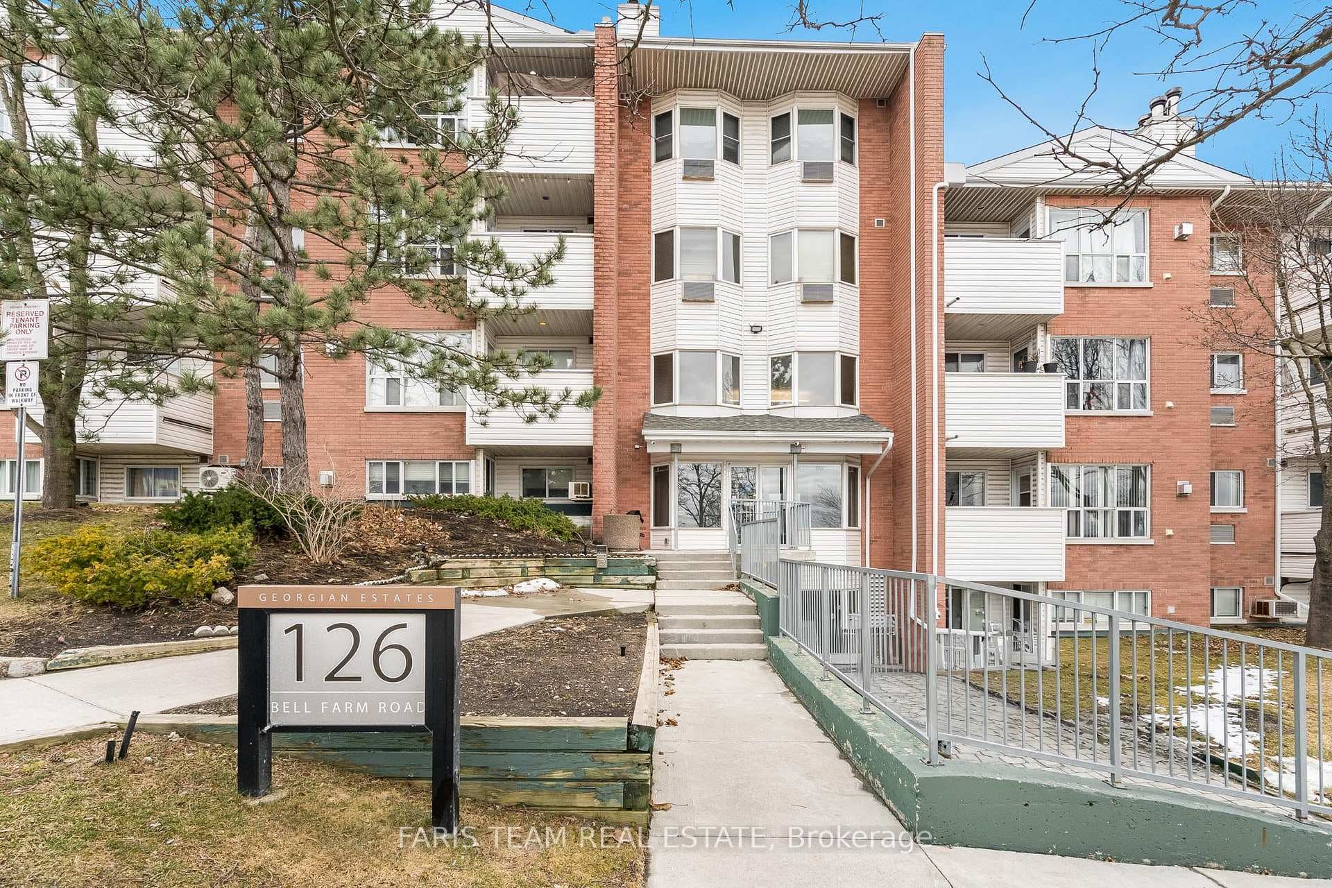 126 Bell Farm Road Unit 303 photo 2