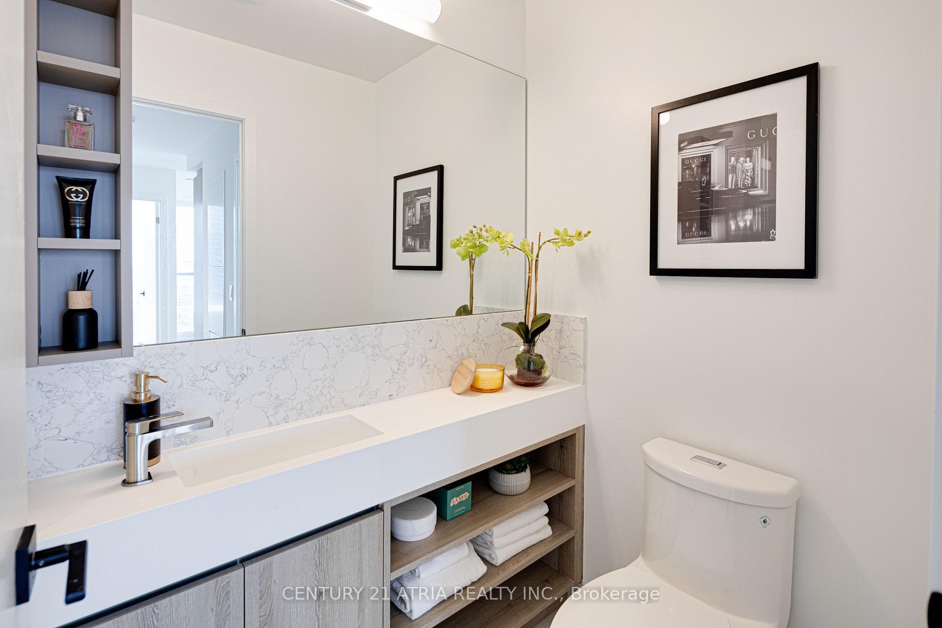 319 Jarvis Street Unit 2515 photo 4