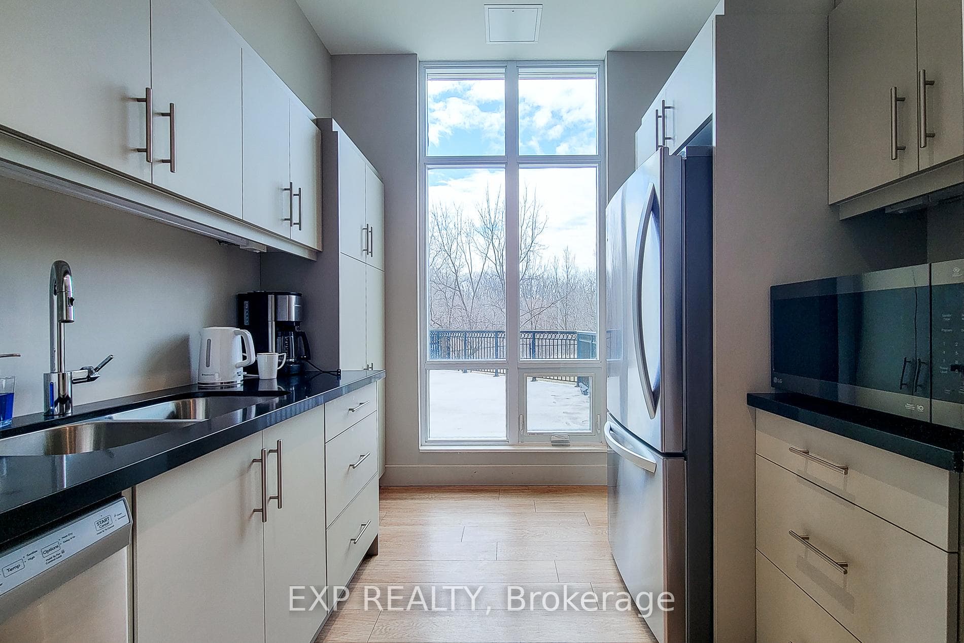 2750 King Street Unit 102 photo 39