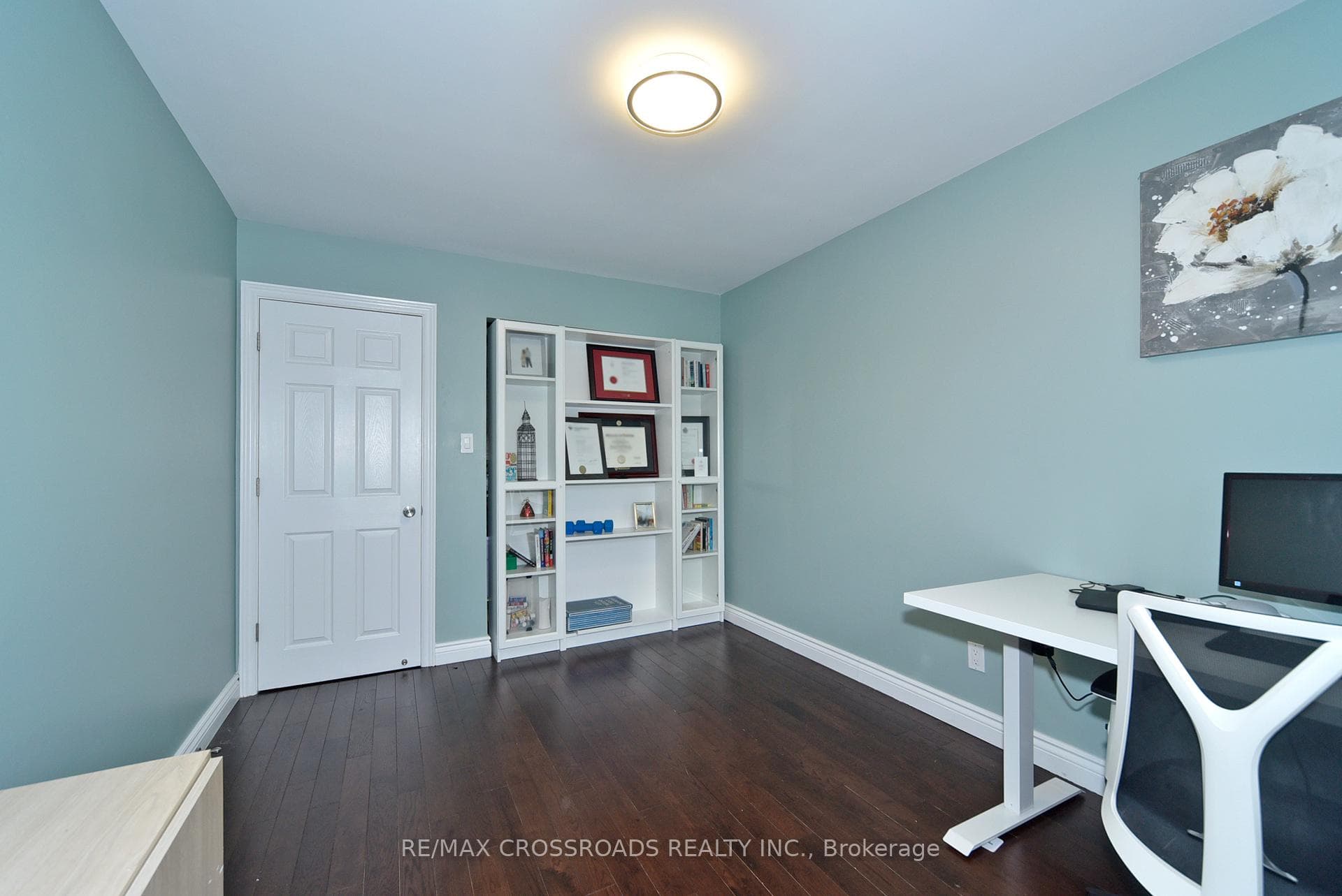 17 Mcdonald Drive photo 22