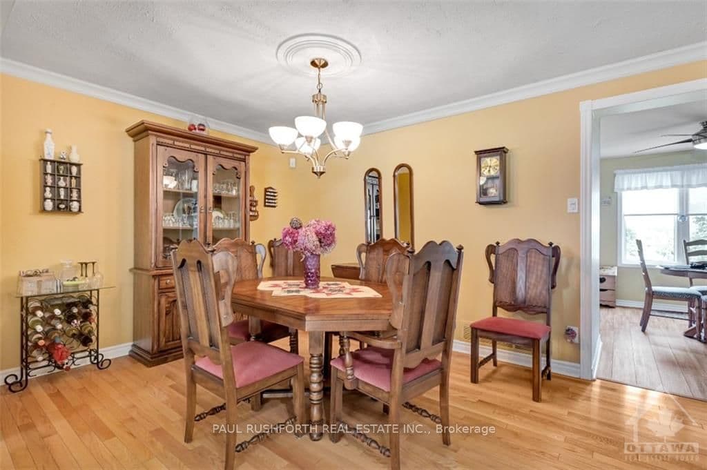 6591 BILBERRY Drive photo 8