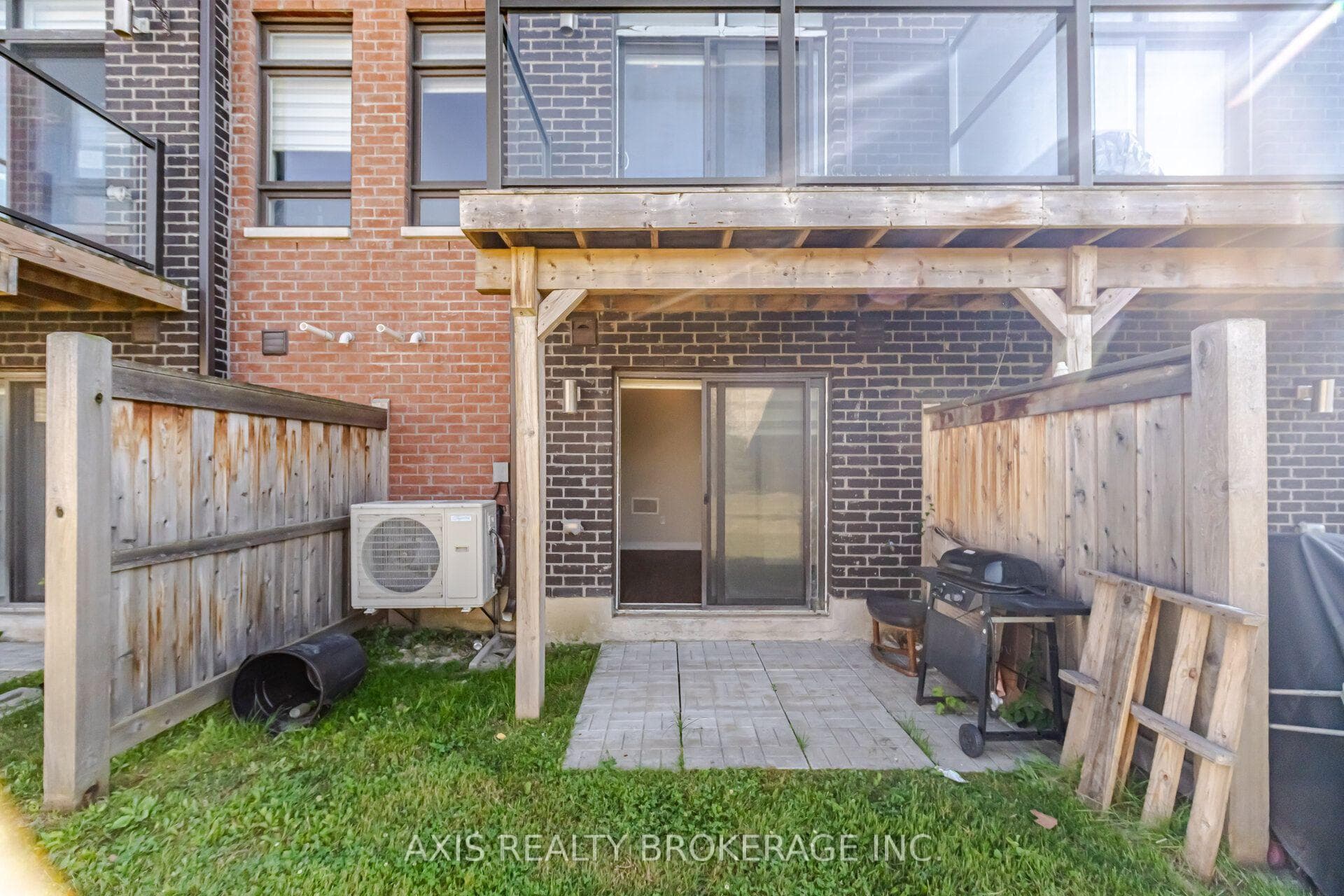 250 Dalhousie Street photo 37