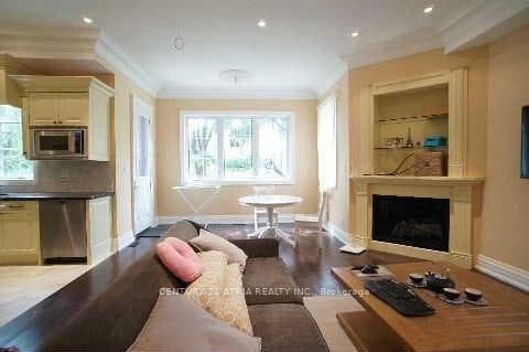 149 Elmwood Avenue photo 7