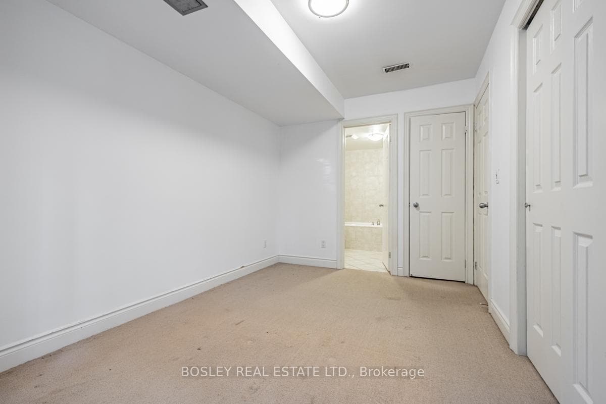 1021 College Street Unit A photo 26