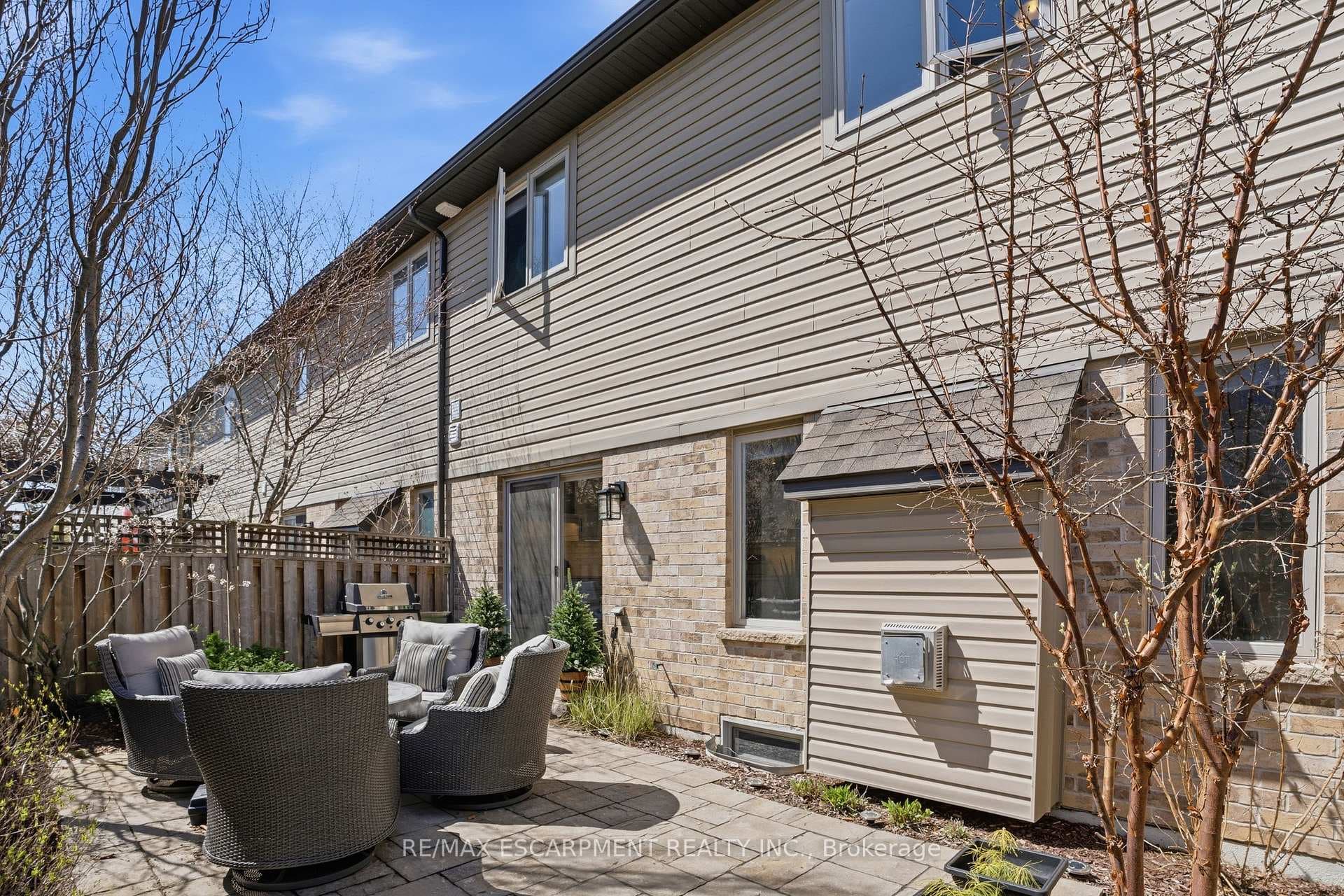 441 STONEHENGE Drive Unit 40 photo 36