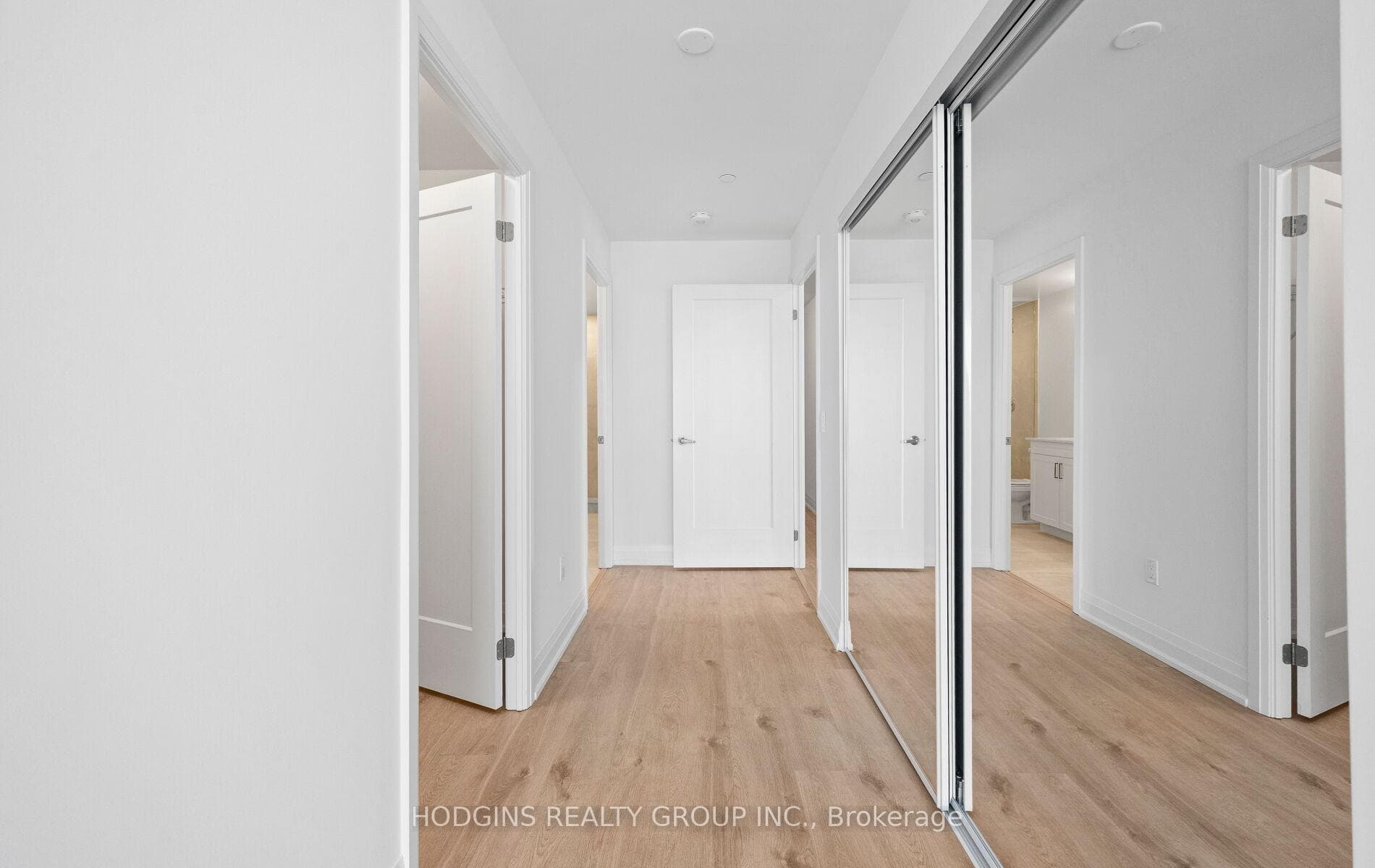 1035 Southdown Road Unit 1102 photo 26