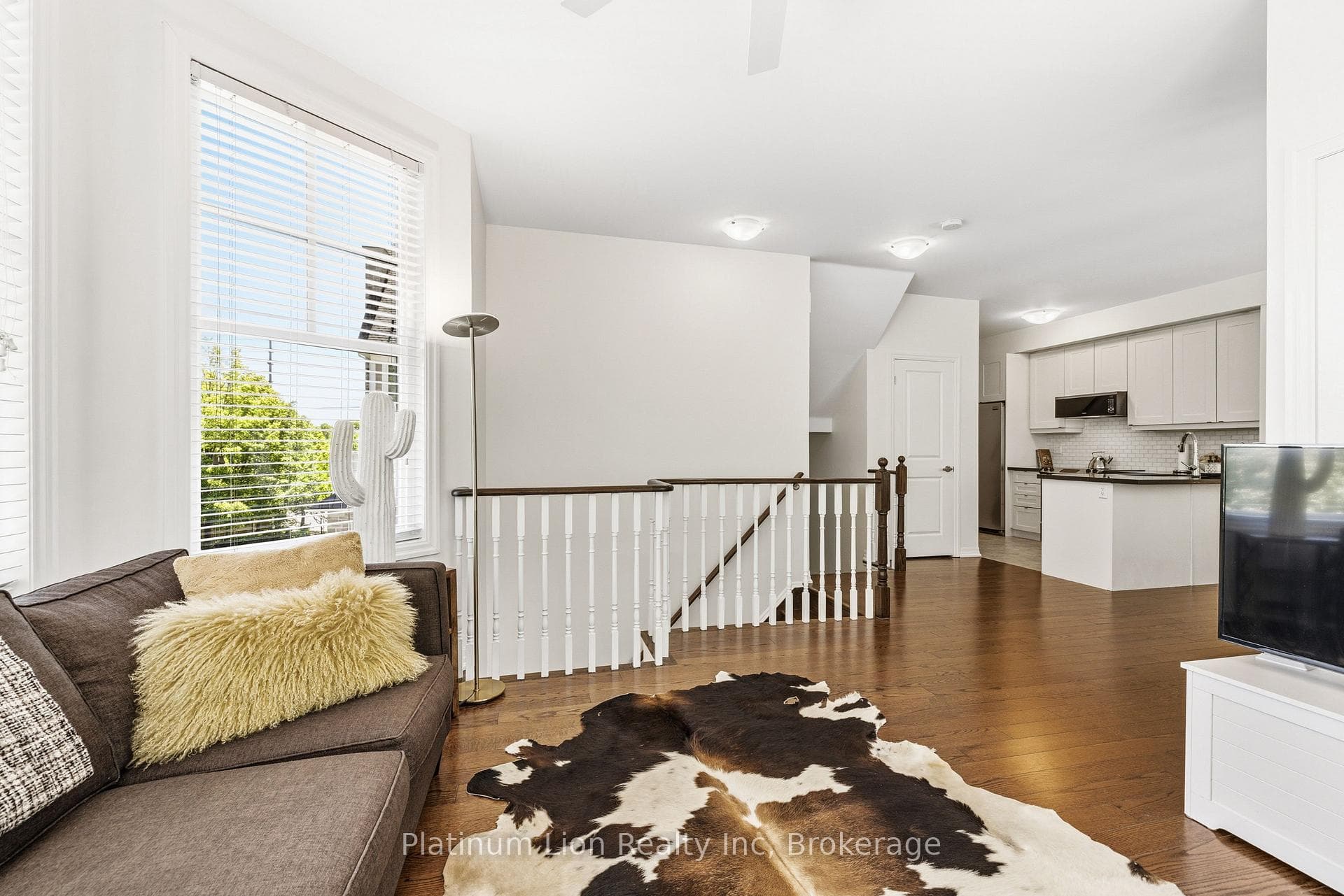 1011 Deta Road Unit 904 photo 14