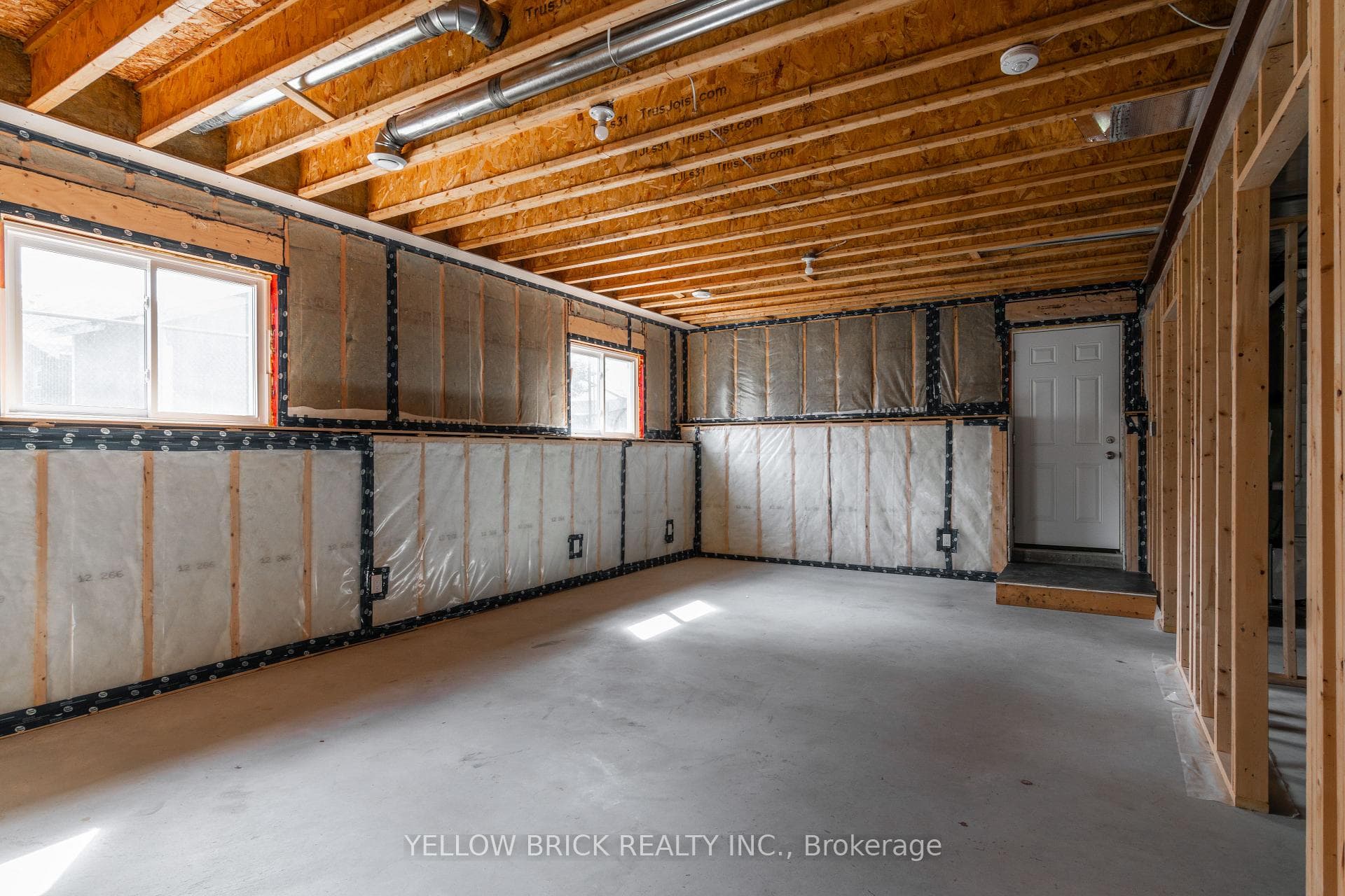 536 Calvert Street photo 37
